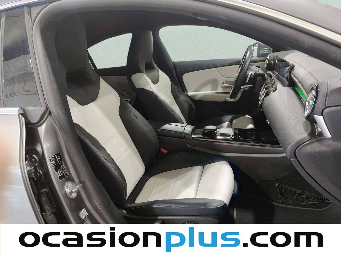 Foto Mercedes CLA Mercedes-Benz CLA CLA 200 d (150 CV) Pack AMG