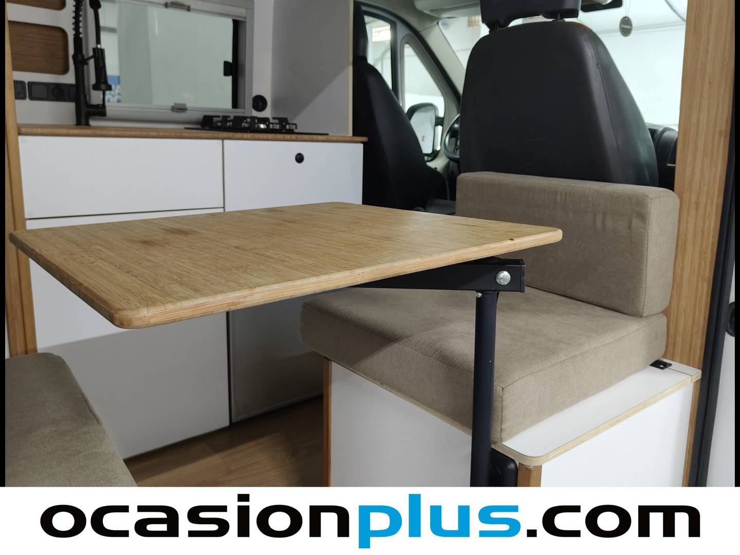 Foto Citroën Jumper Citroen Jumper Furgon BlueHDi 140 35 L2H2 (140 CV) 2 Plazas Camper