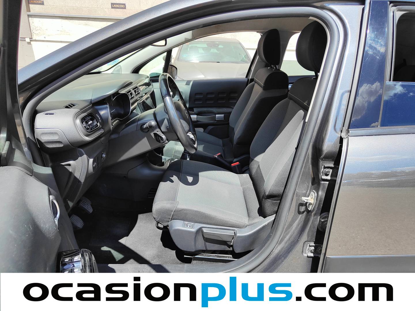 Foto asientos delanteros Citroën C3 Citroën C3 PureTech 82 Shine (83 CV)