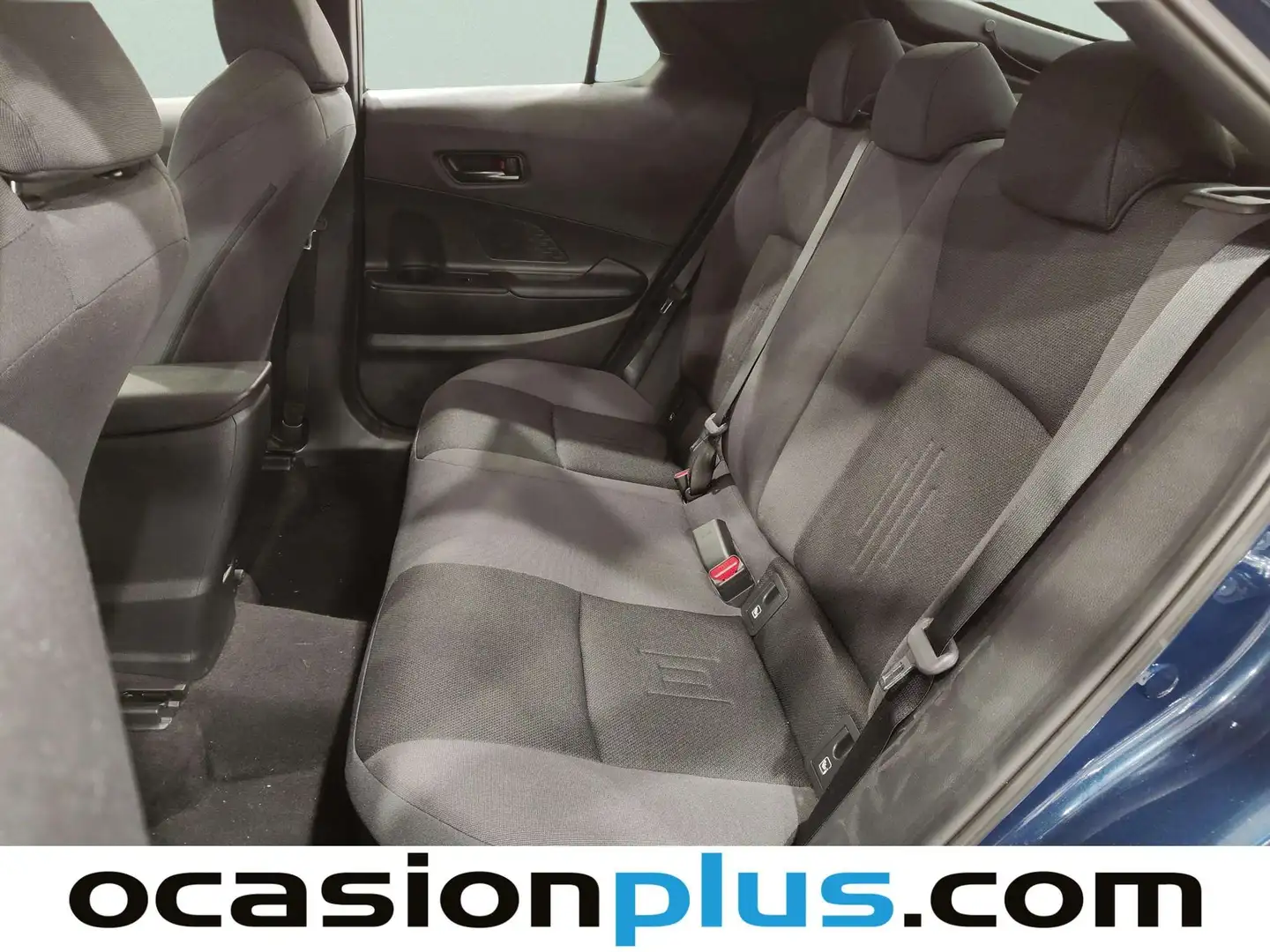 Foto Toyota C-HR Toyota C-HR 140H Advance (140 CV)