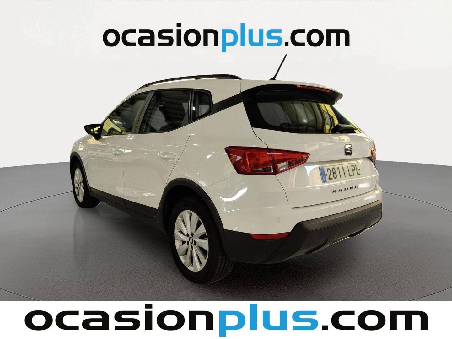 Foto trasera Seat Arona Seat Arona 1.0 TSI Style Go2 (110 CV) izquierda