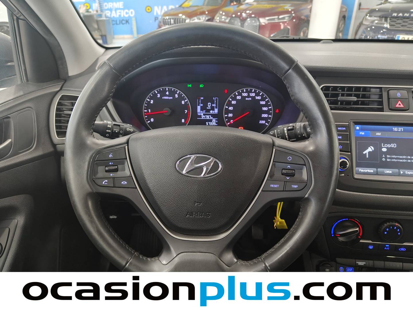 Hyundai i20 Hyundai i20 1.2 MPI Essence LE (75 CV) manual