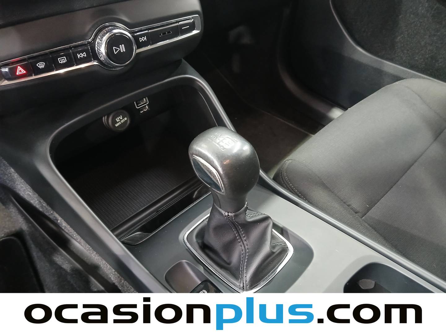 Volvo XC40 Volvo XC40 T2 Momentum Core (129 CV) de segunda mano