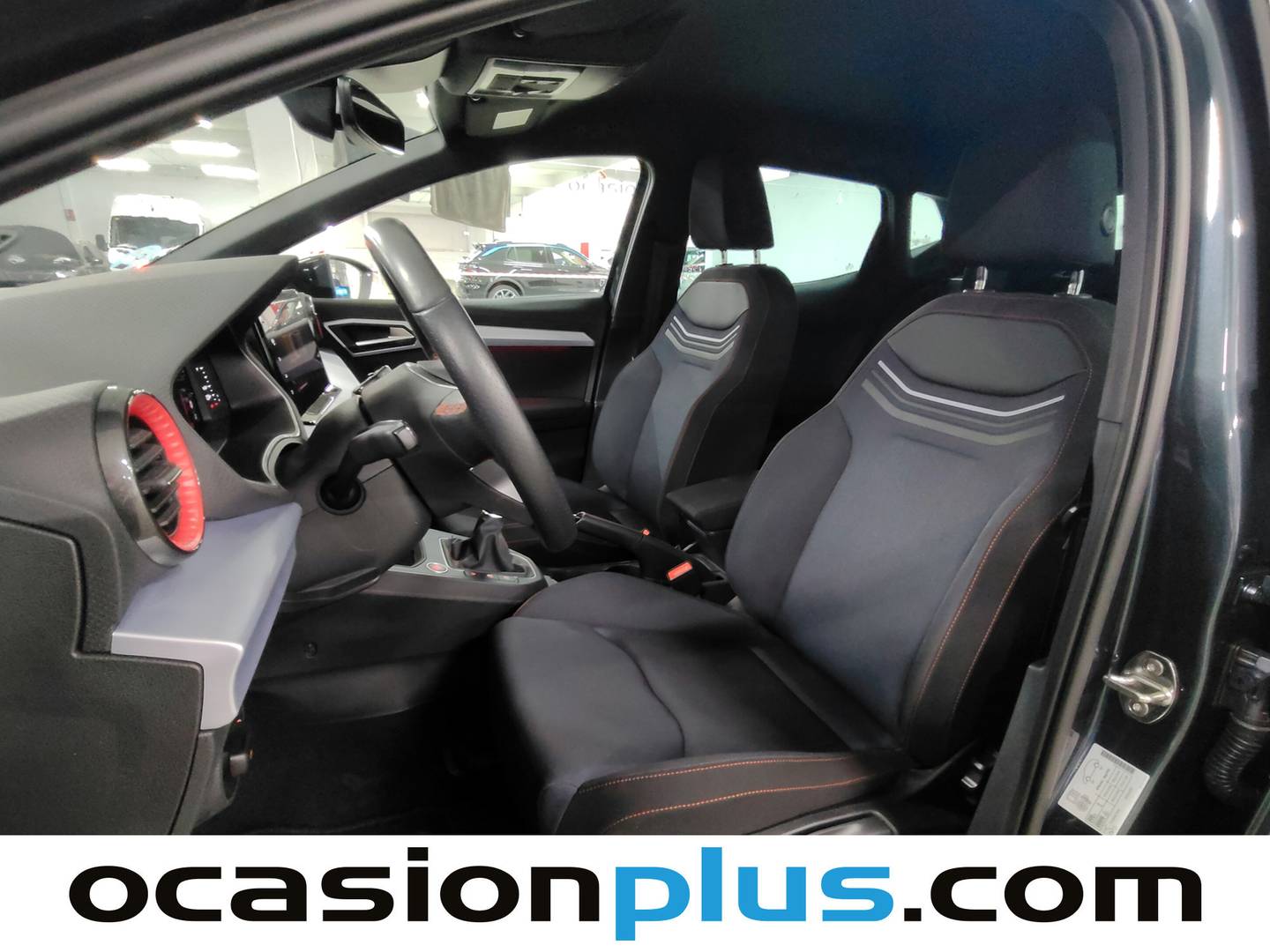 Foto asientos delanteros Seat Ibiza Seat Ibiza 1.0 TSI S&S FR XL (115 CV)