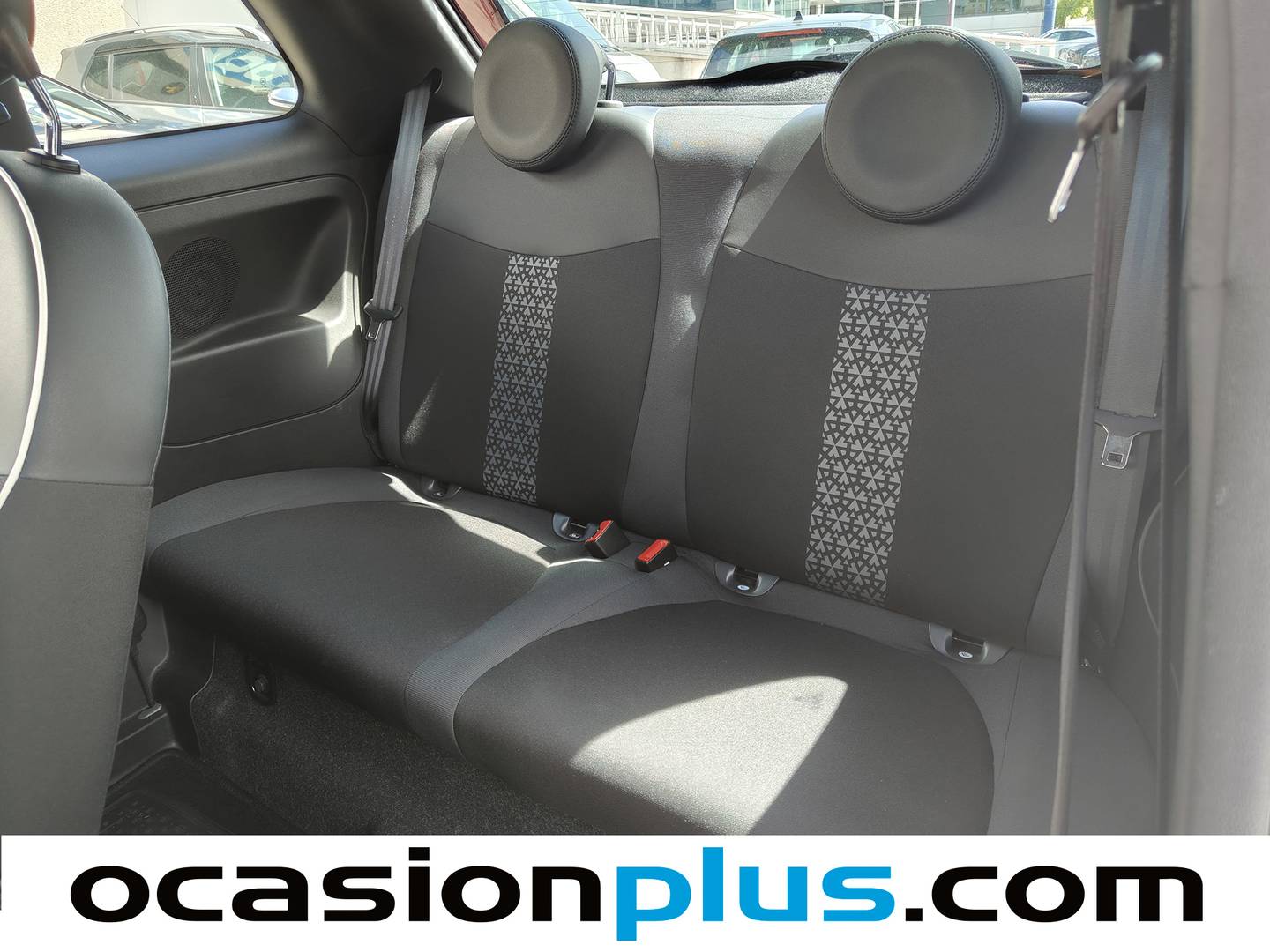 Foto asientos traseros Fiat 500 Fiat 500 1.0 GSE S (70 CV)