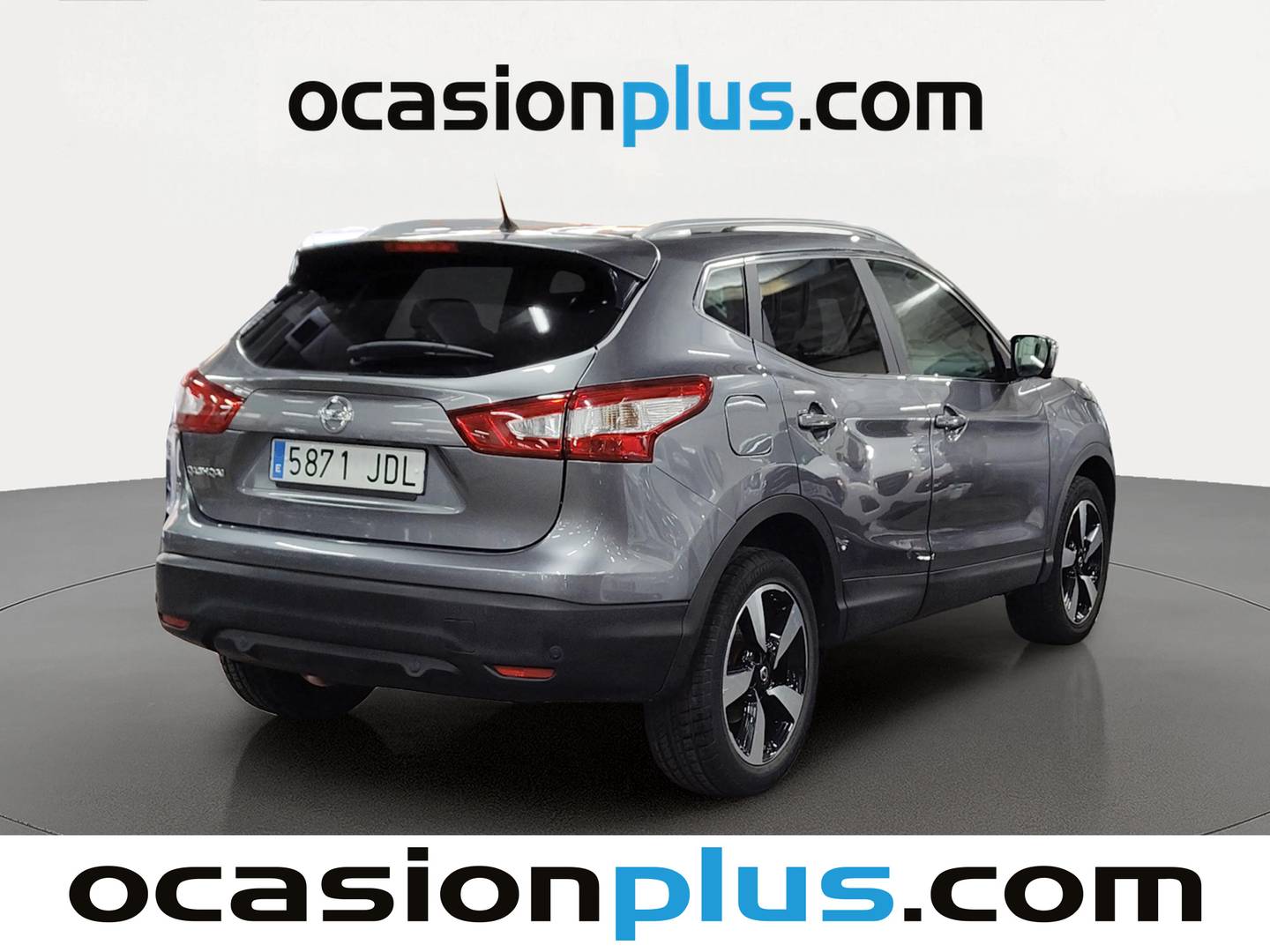 Foto trasera Nissan QASHQAI Nissan Qashqai 1.2 DIG-T S&S 360 S 4x2 (115 CV) derecha