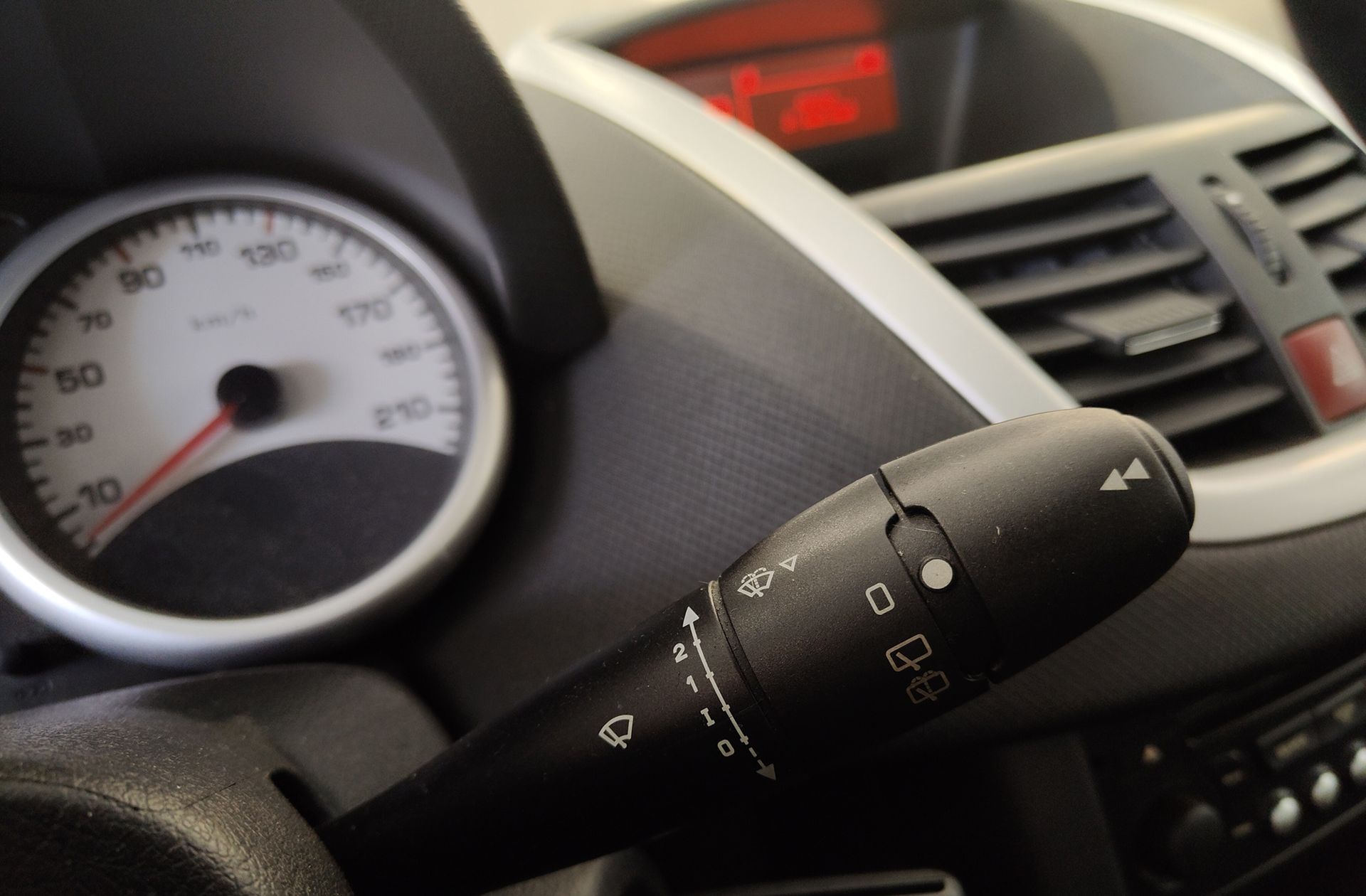 Peugeot 207 1.4 VTi 16v Confort - foto 21