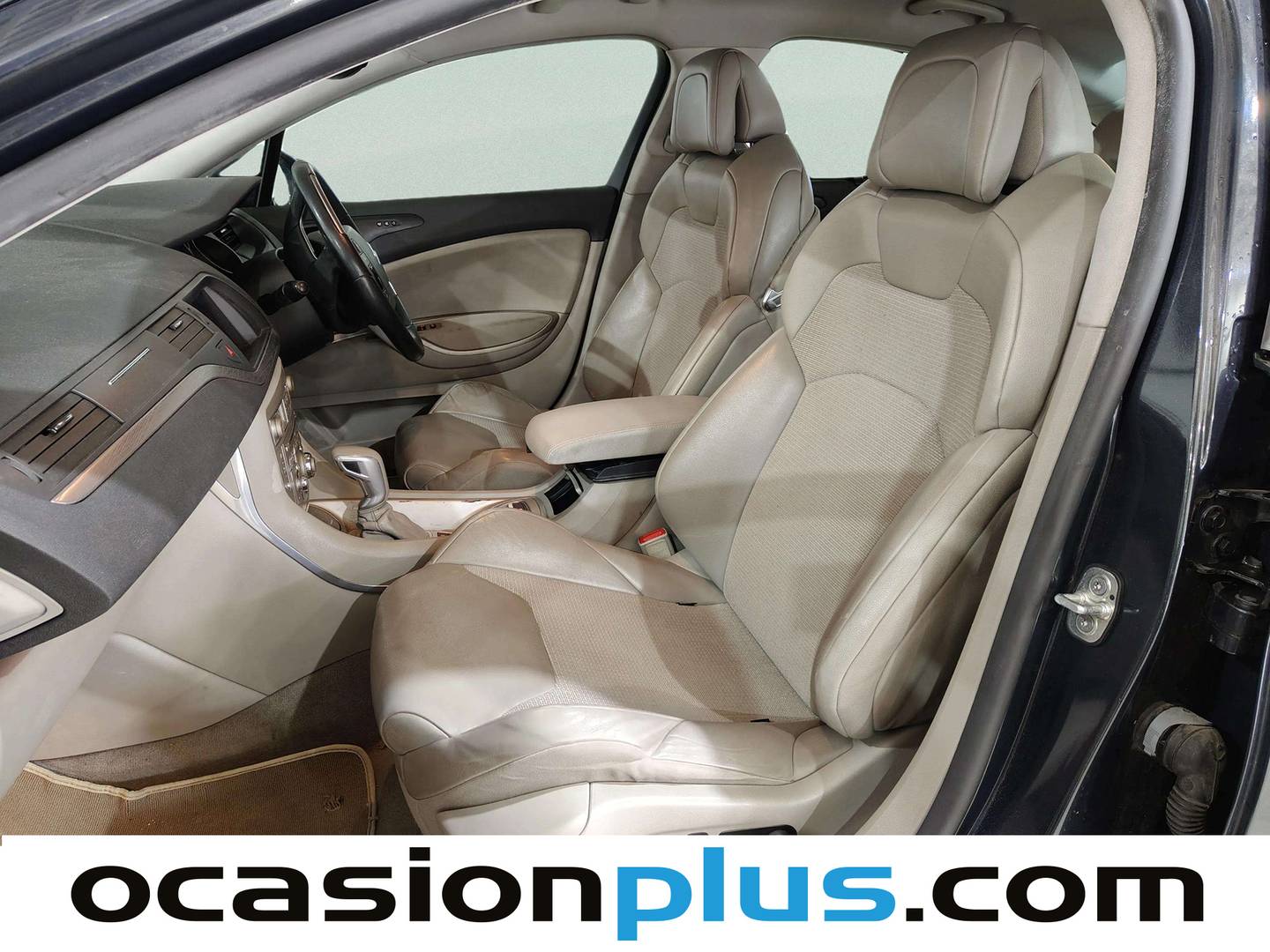 Foto asientos delanteros Citroën C5 Citroen C5 2.0 HDI FAP Exclusive CAS (136 CV)