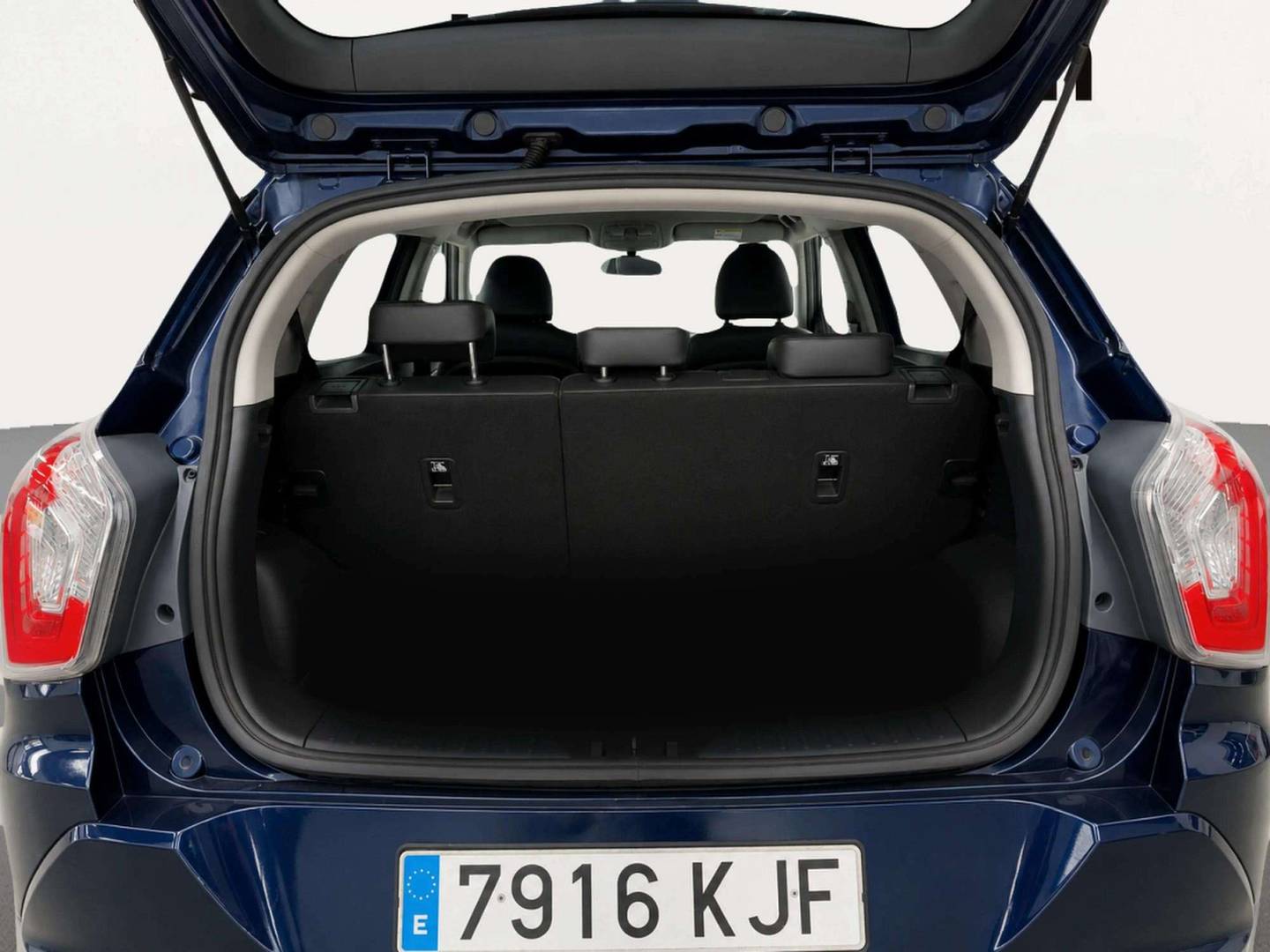 Fotos maletero SsangYong Tivoli SsangYong Tivoli D16T Premium 4x2 (115 CV)