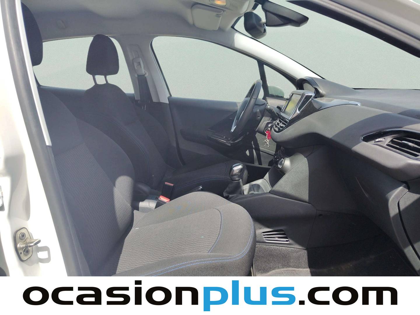 Peugeot 208 Peugeot 208 PureTech Signature (82 CV) barato