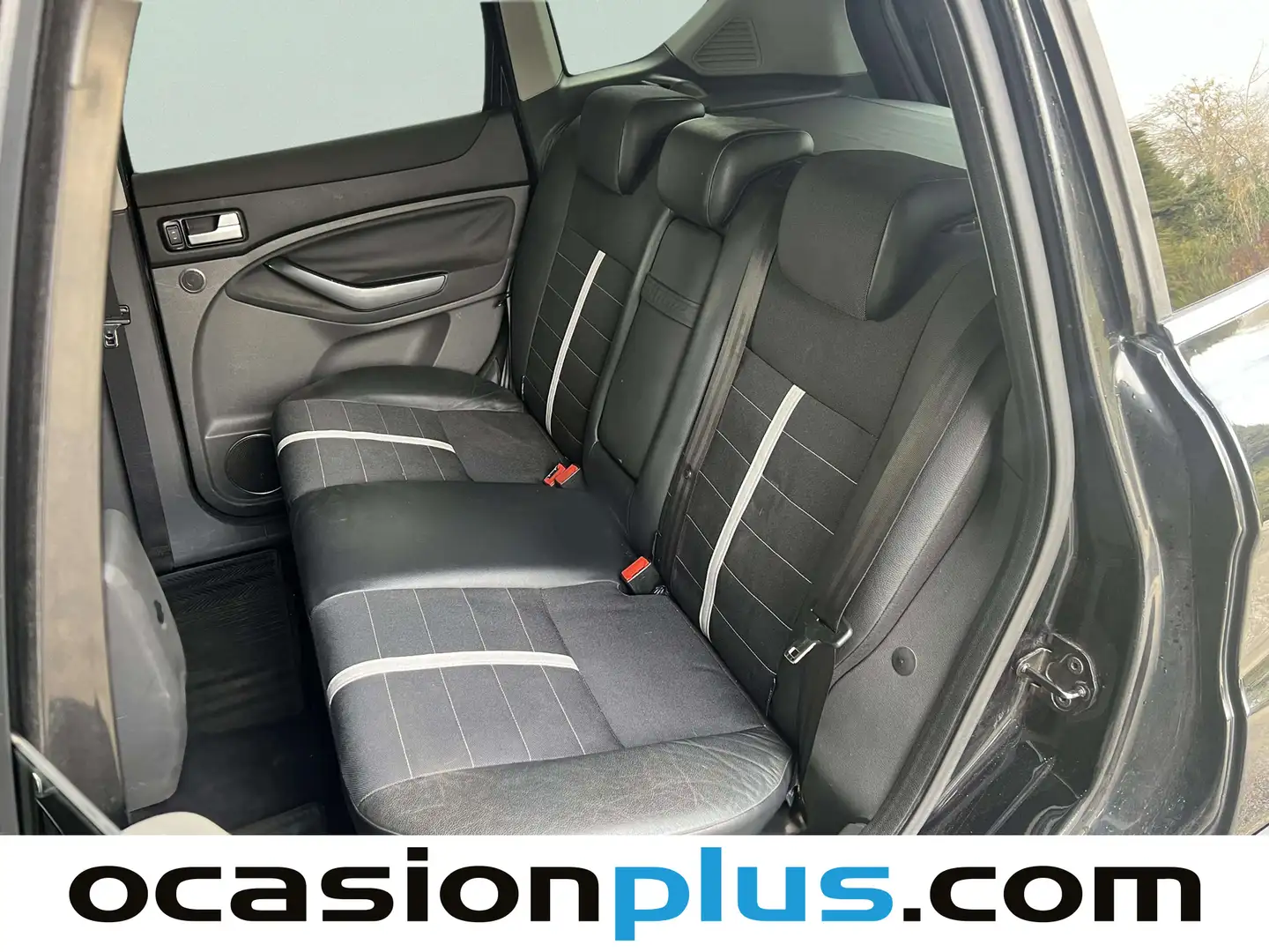 Foto Ford Kuga Ford Kuga 2.0 TDCI Titanium 4WD Powershift (140 CV)