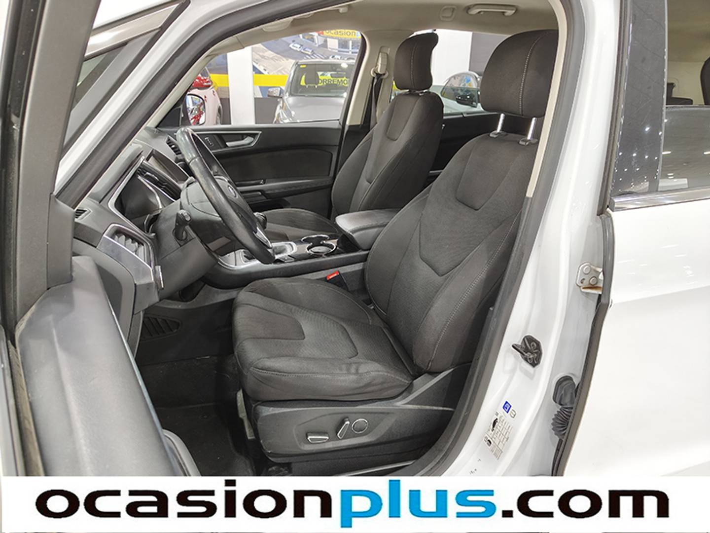 Foto Ford S-MAX Ford S-Max 2.0 TDCI Titanium (150 CV) 7 Plazas