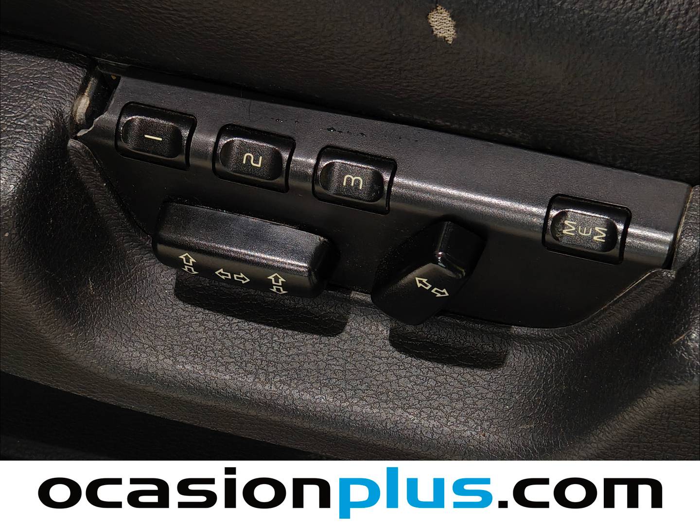 Equipamiento del Volvo XC90 Volvo XC90 T6 Momentum (272 CV) 7 Plazas