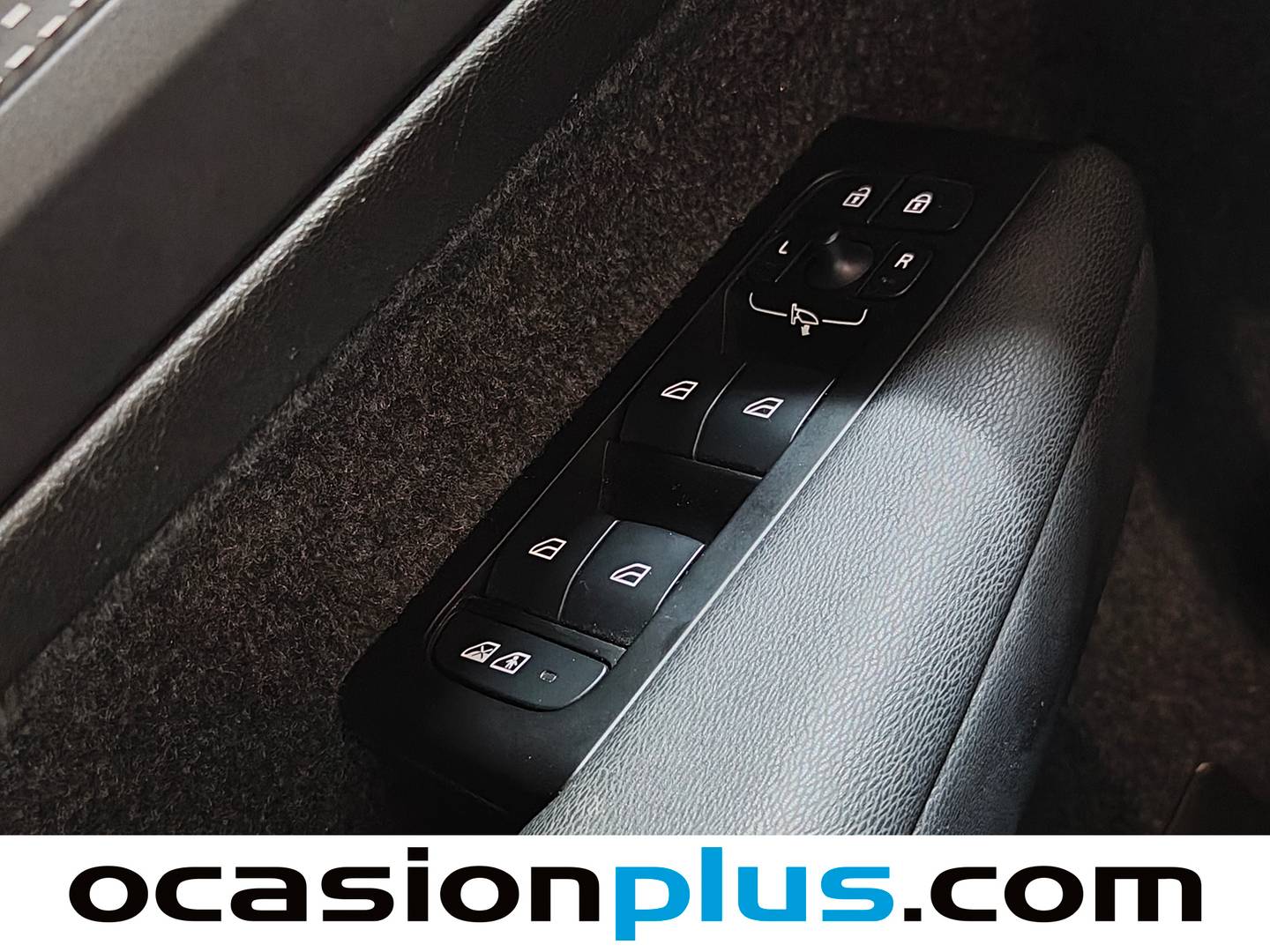 Volvo XC40 Volvo XC40 Recharge Ultimate Auto (231 CV) seminuevo