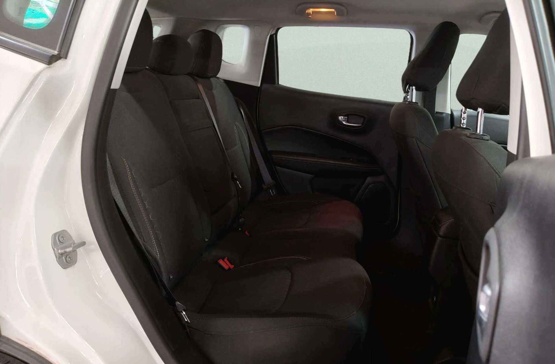 Jeep Compass 1.6 MultiJet Longitude 4x2 - foto 15