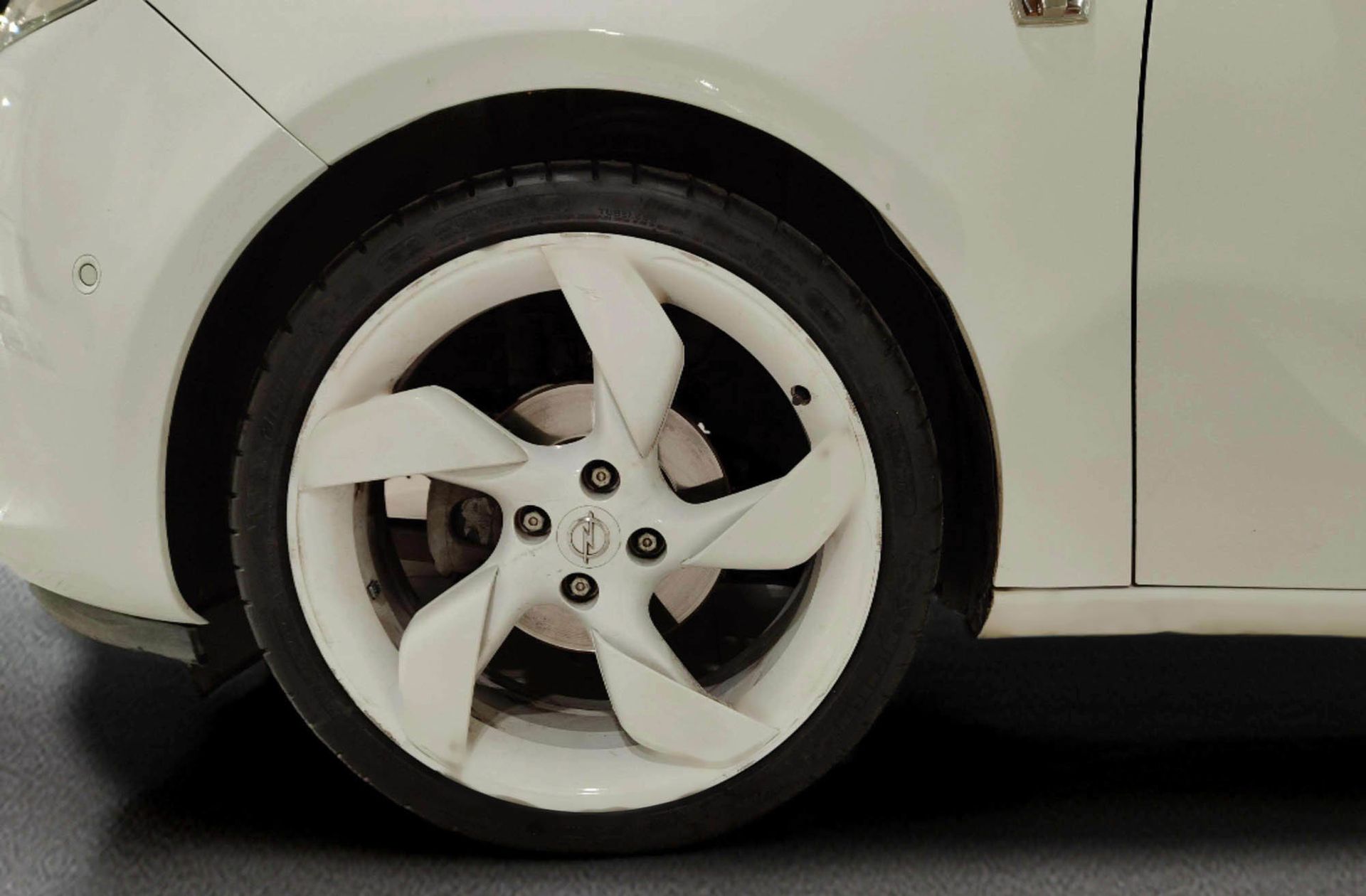 Opel Adam 1.4 XEL White/Black Link - foto 30