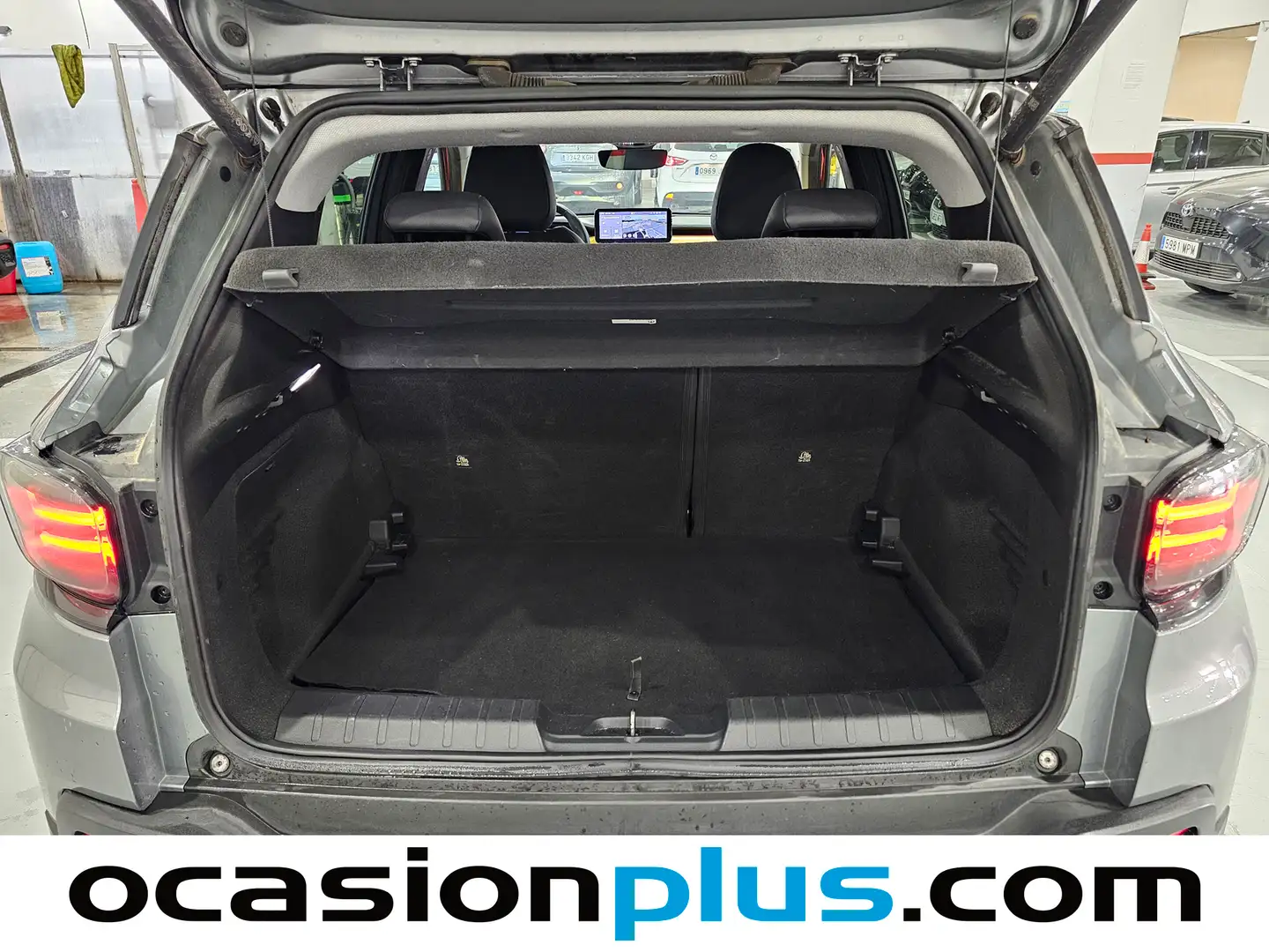 Foto Jeep Avenger Jeep Avenger 1.2 G Summit (100 CV)