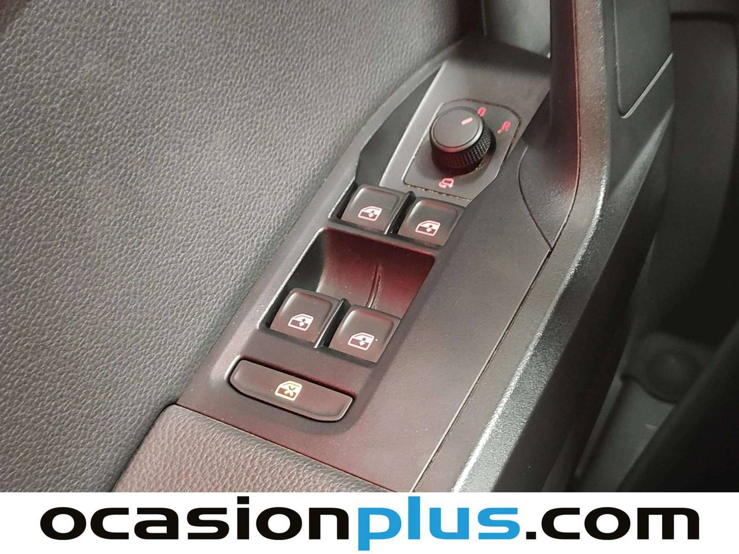 Foto Seat Arona SEAT Arona 1.5 TSI S&S FR XL DSG (150 CV)