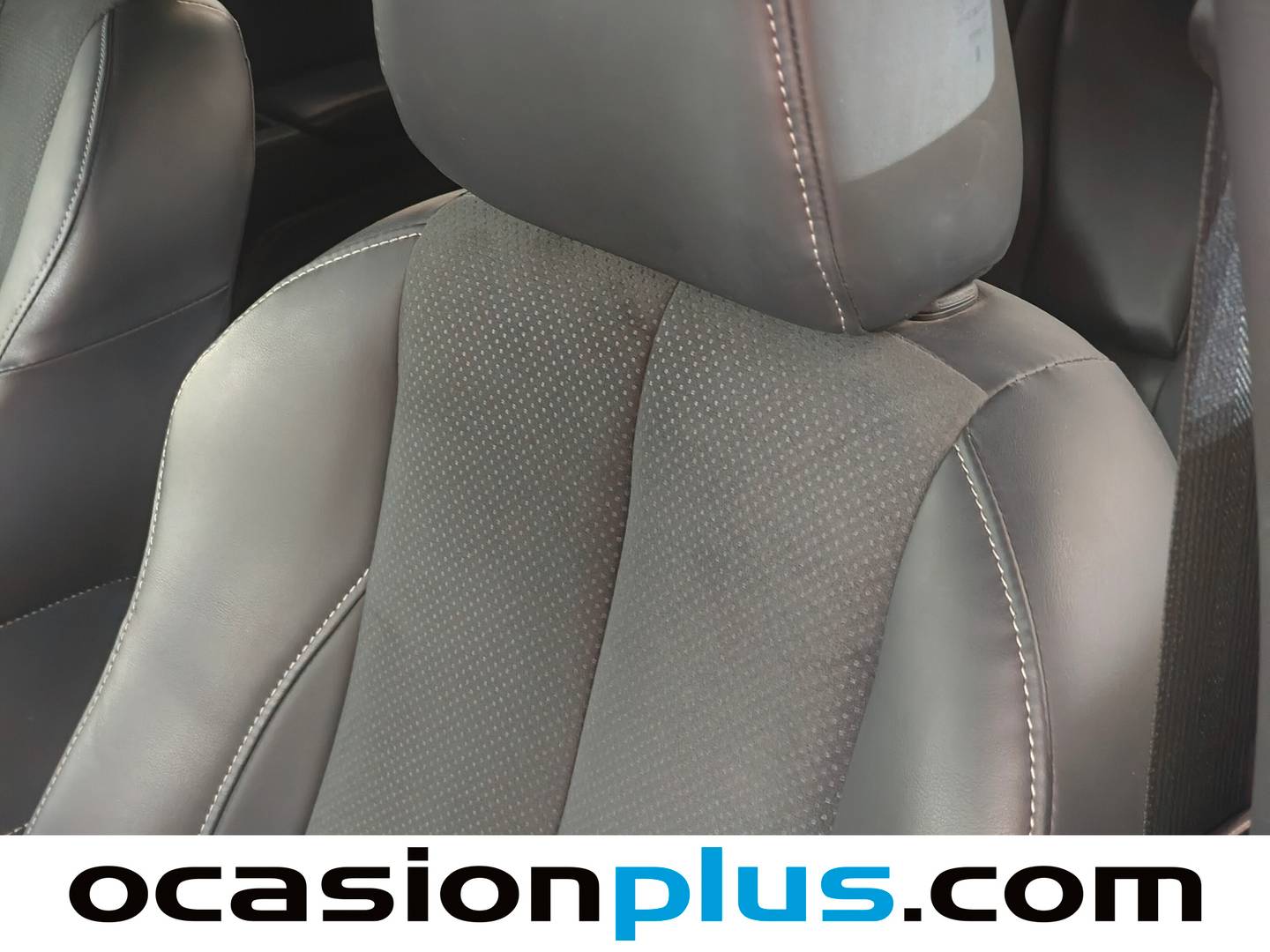 Extras y acabados del Mitsubishi Eclipse Cross Mitsubishi Eclipse Cross 2.4 PHEV Kaiteki 4WD Auto (188 CV)