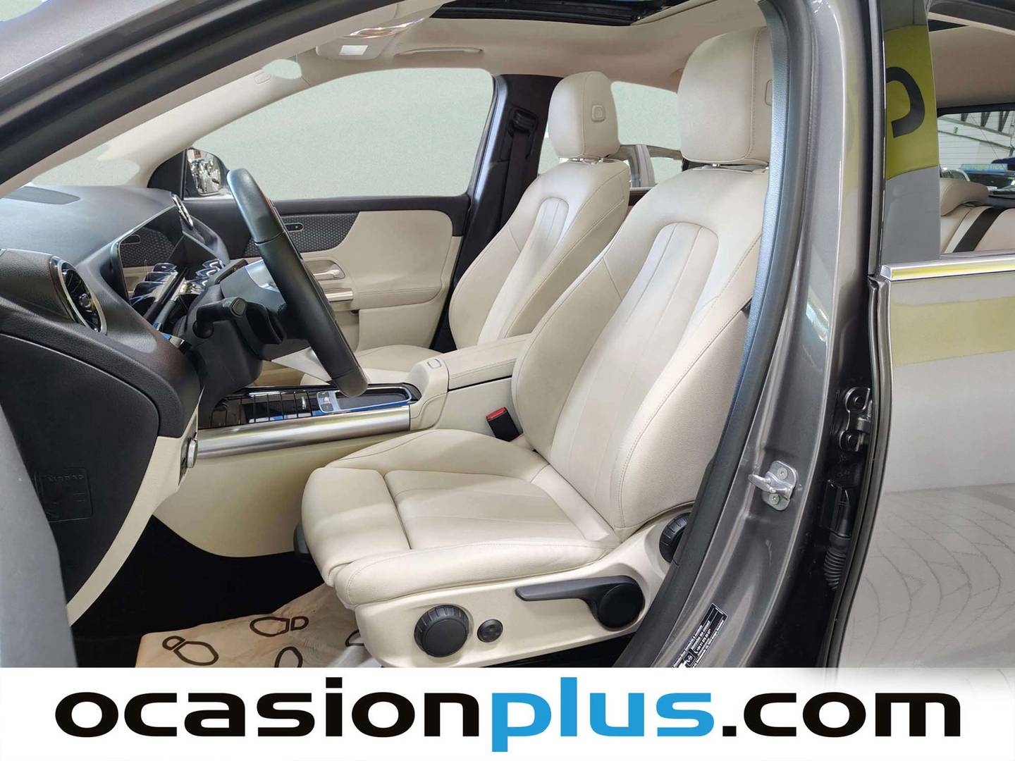 Foto Mercedes GLA Mercedes-Benz GLA 200 D (150 CV)