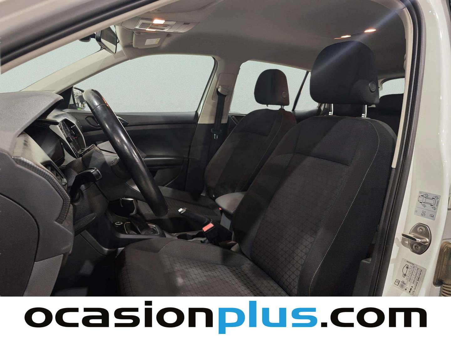 Foto Volkswagen T-Cross Volkswagen T-Cross Advance 1.0 TSI (115 CV) DSG