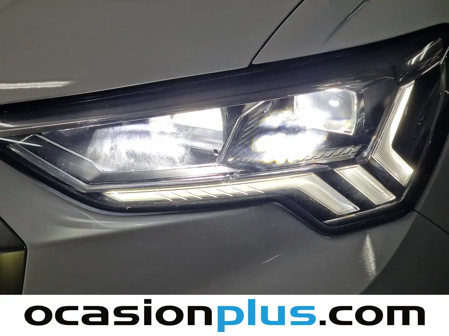 Foto Audi Q3 Audi Q3 Advanced 35 TDI (150 CV)