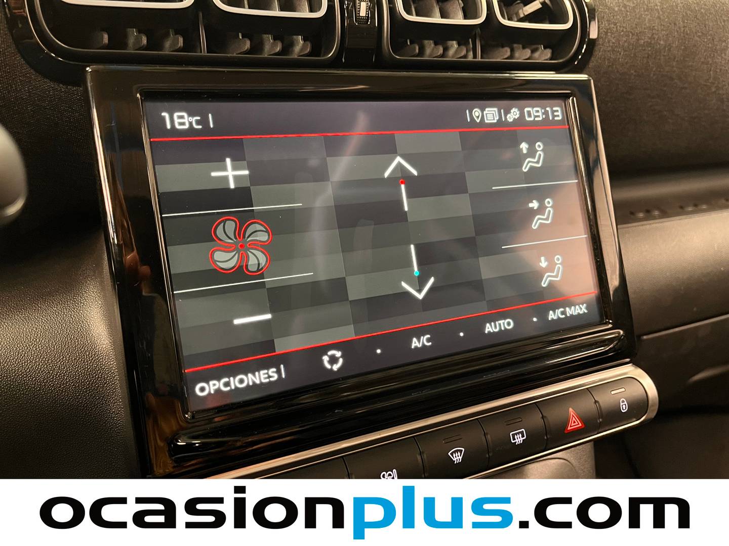 Foto Citroën C3 Aircross Citroen C3 Aircross PureTech 130 Shine Pack EAT6 (131 CV)