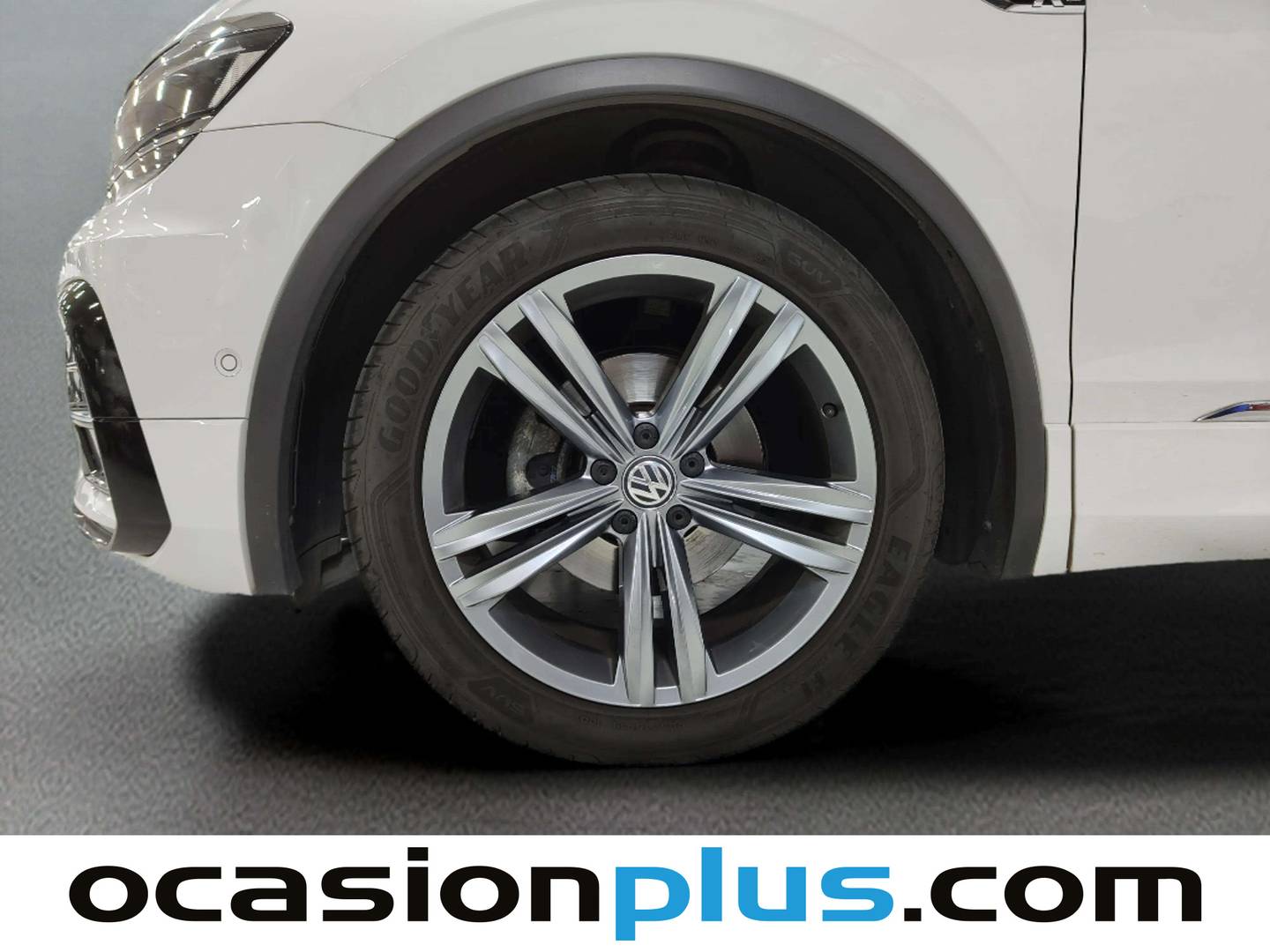 Volkswagen Tiguan Volkswagen Tiguan Sport 2.0 TDI (150 CV) DSG Pack R-line de segunda mano