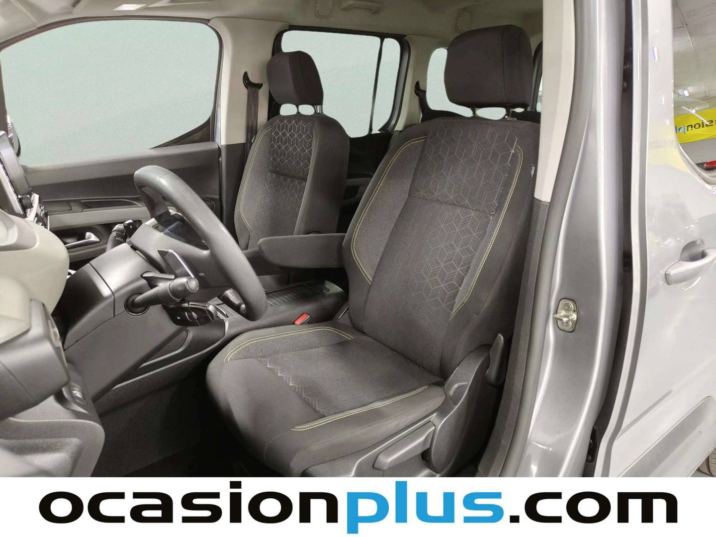 Foto Peugeot Rifter Peugeot Rifter Active Standard BlueHDi  EAT8 130 CV