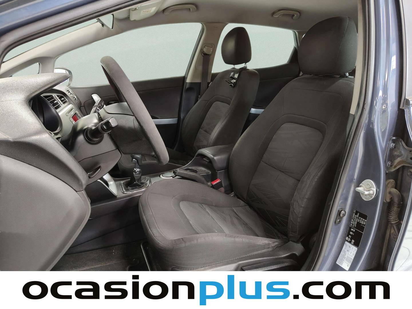 Foto asientos delanteros KIA Ceed KIA Ceed 1.4 CRDi WGT Concept (90 CV)