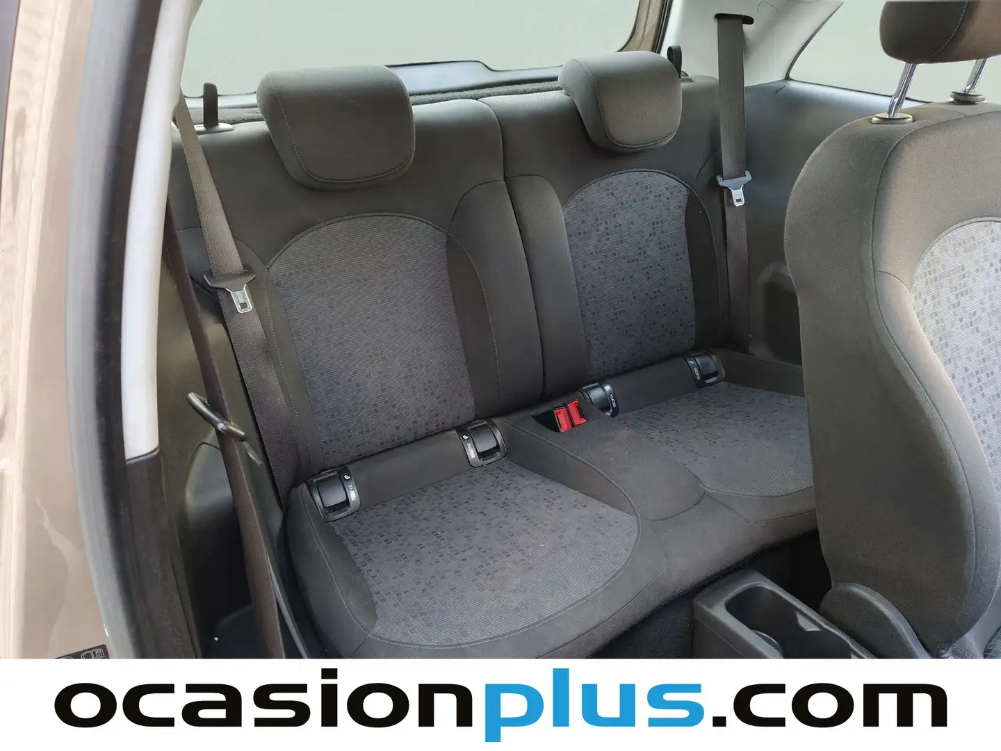 Foto Opel Adam Opel Adam 1.4 XEL Glam (87 CV)