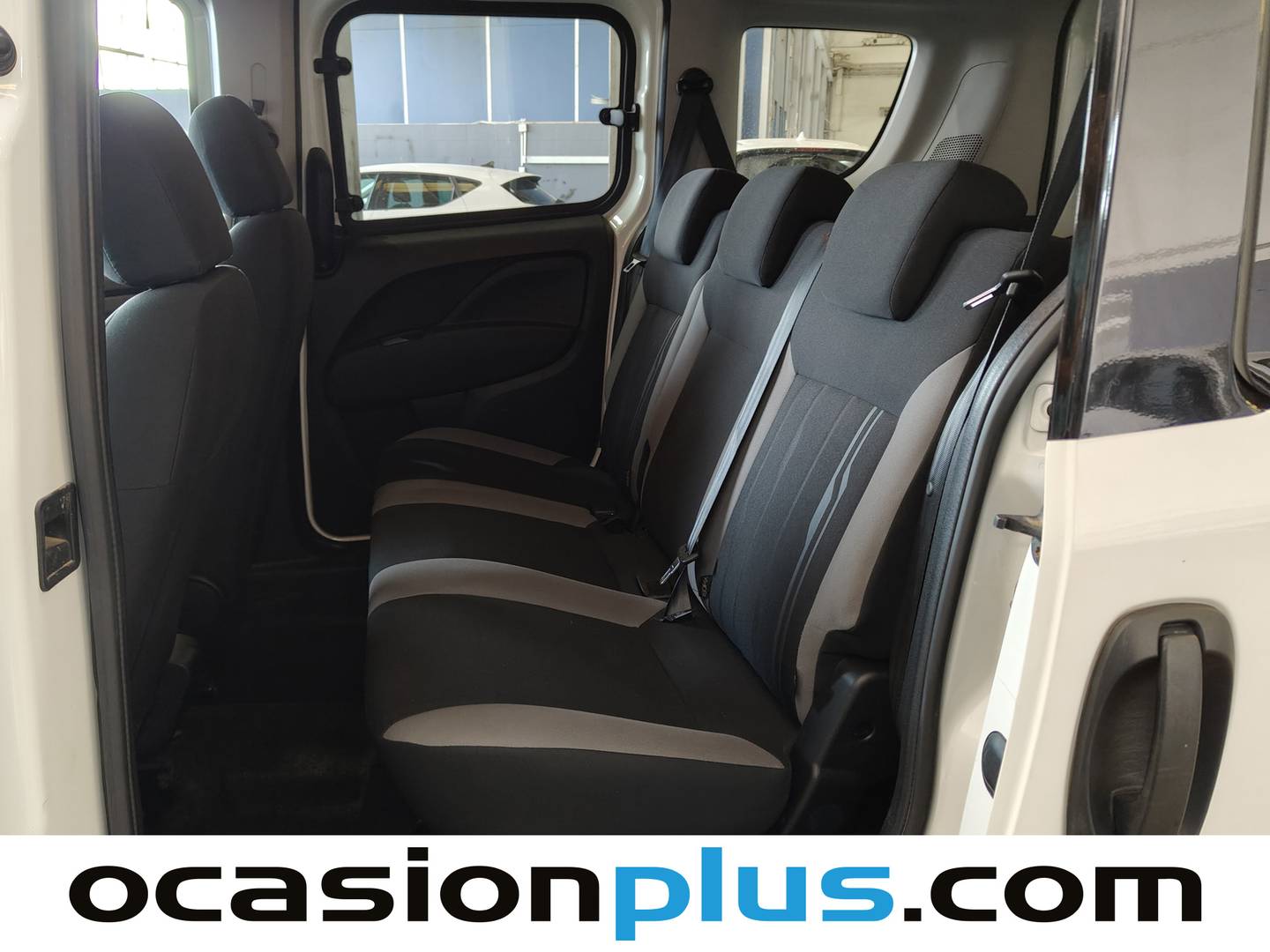 Foto asientos traseros Fiat Doblò Cargo Fiat Dobló Cargo 1.6 Multijet SX (90 CV)