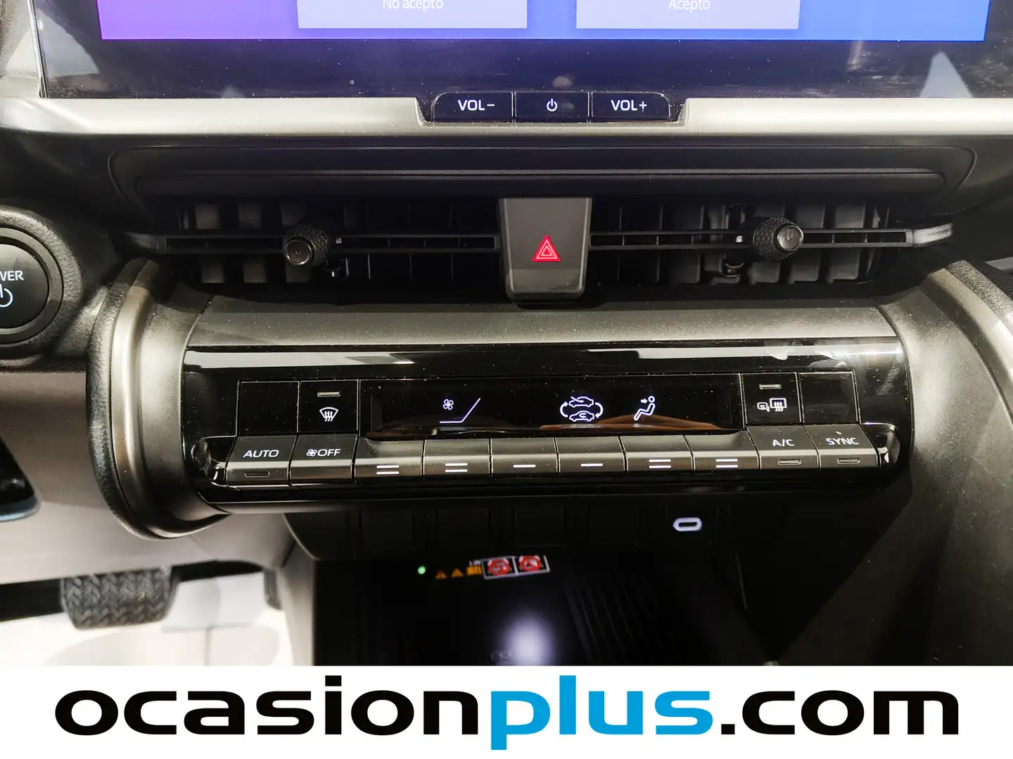 Foto Toyota C-HR Toyota C-HR 140H Advance (140 CV)