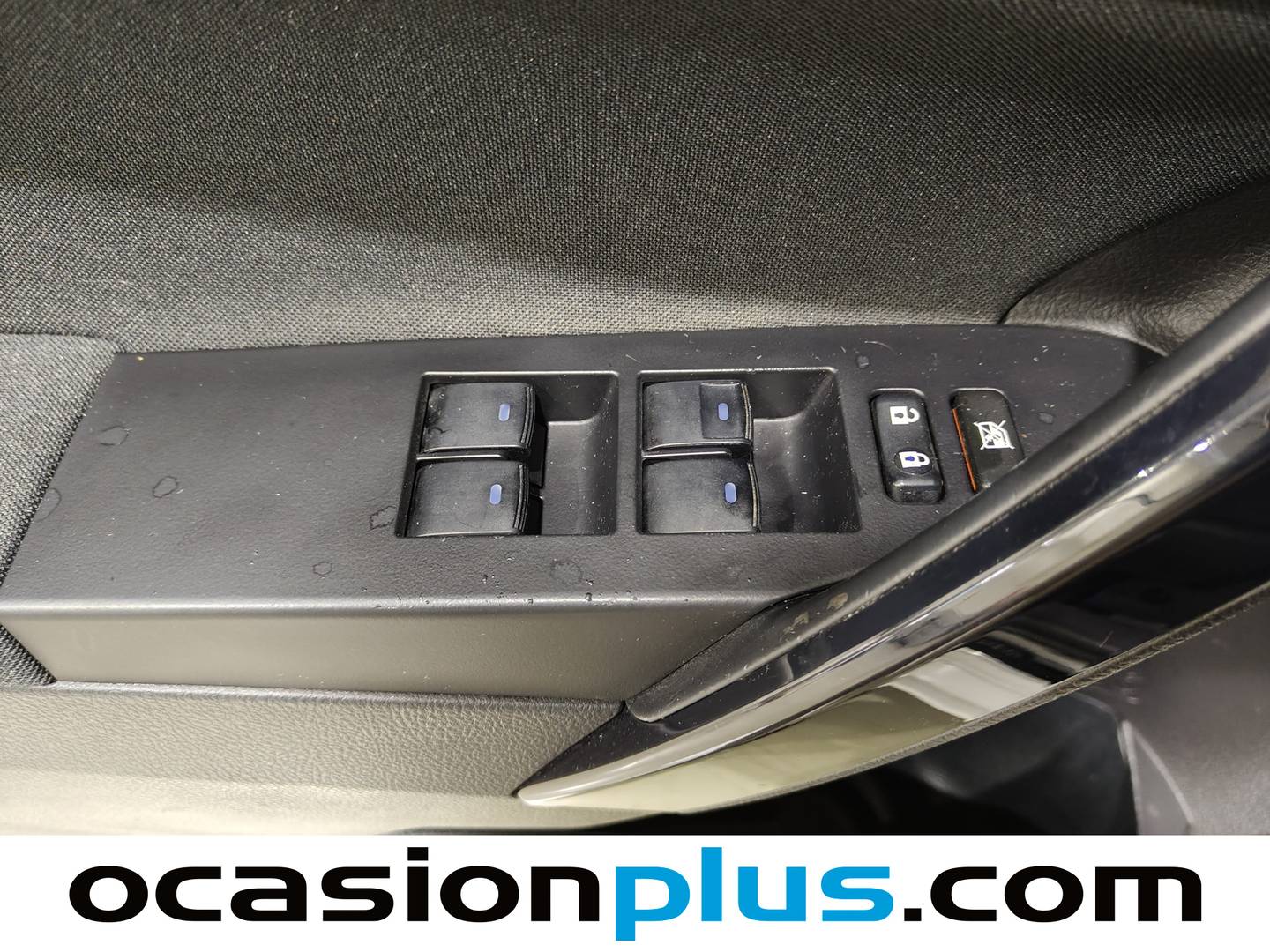 Foto Toyota Auris Toyota Auris 1.8 Hybrid Active (136 CV)