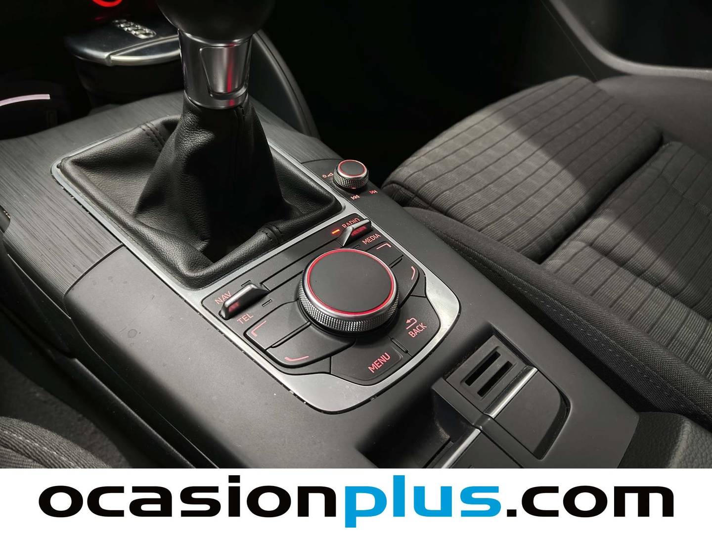 Extras y acabados del Audi A3 Audi A3 Sportback Ambition 2.0 TDI (150 CV)