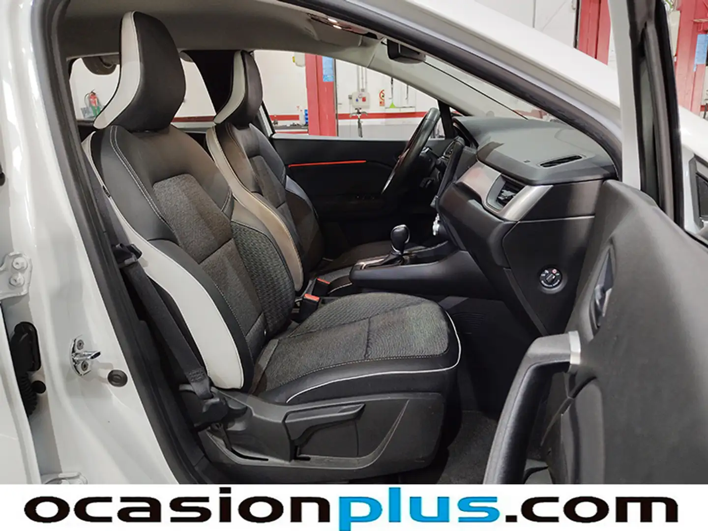 Foto Renault Captur Renault Captur Zen E-TECH Híbrido enchufable (160 CV)