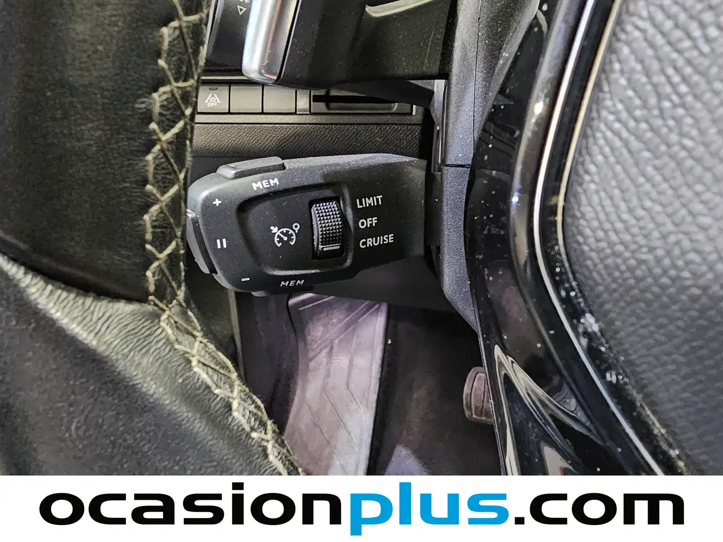 Foto Peugeot 5008 Peugeot 5008 PureTech 130 S&S Allure Pack EAT8 (130 CV) 7 PLAZAS