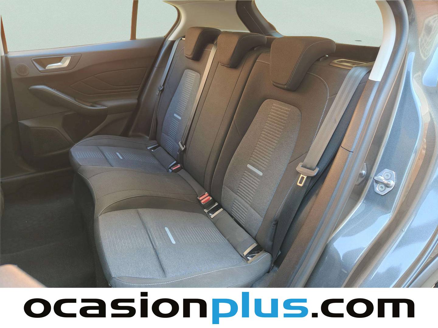 Foto asientos traseros Ford Focus Ford Focus 1.0 Ecoboost MHEV Active Auto  (155 CV)