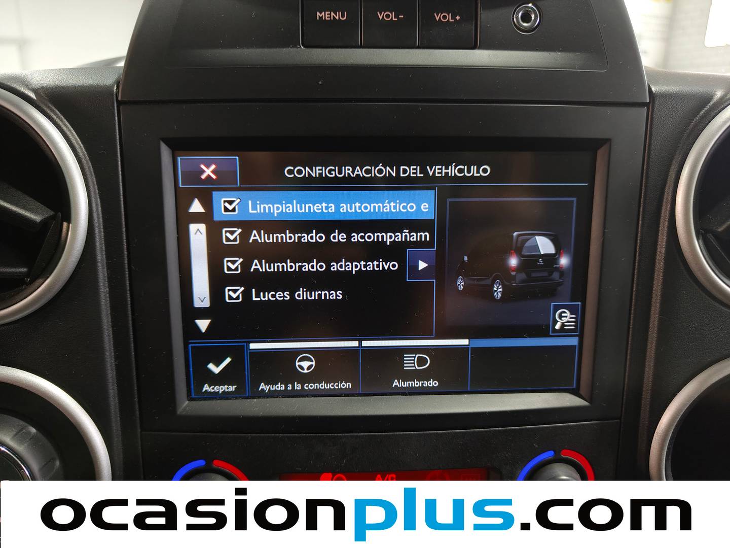Equipamiento del Peugeot Partner Peugeot Partner Tepee BlueHDi 120 Outdoor (120 CV)
