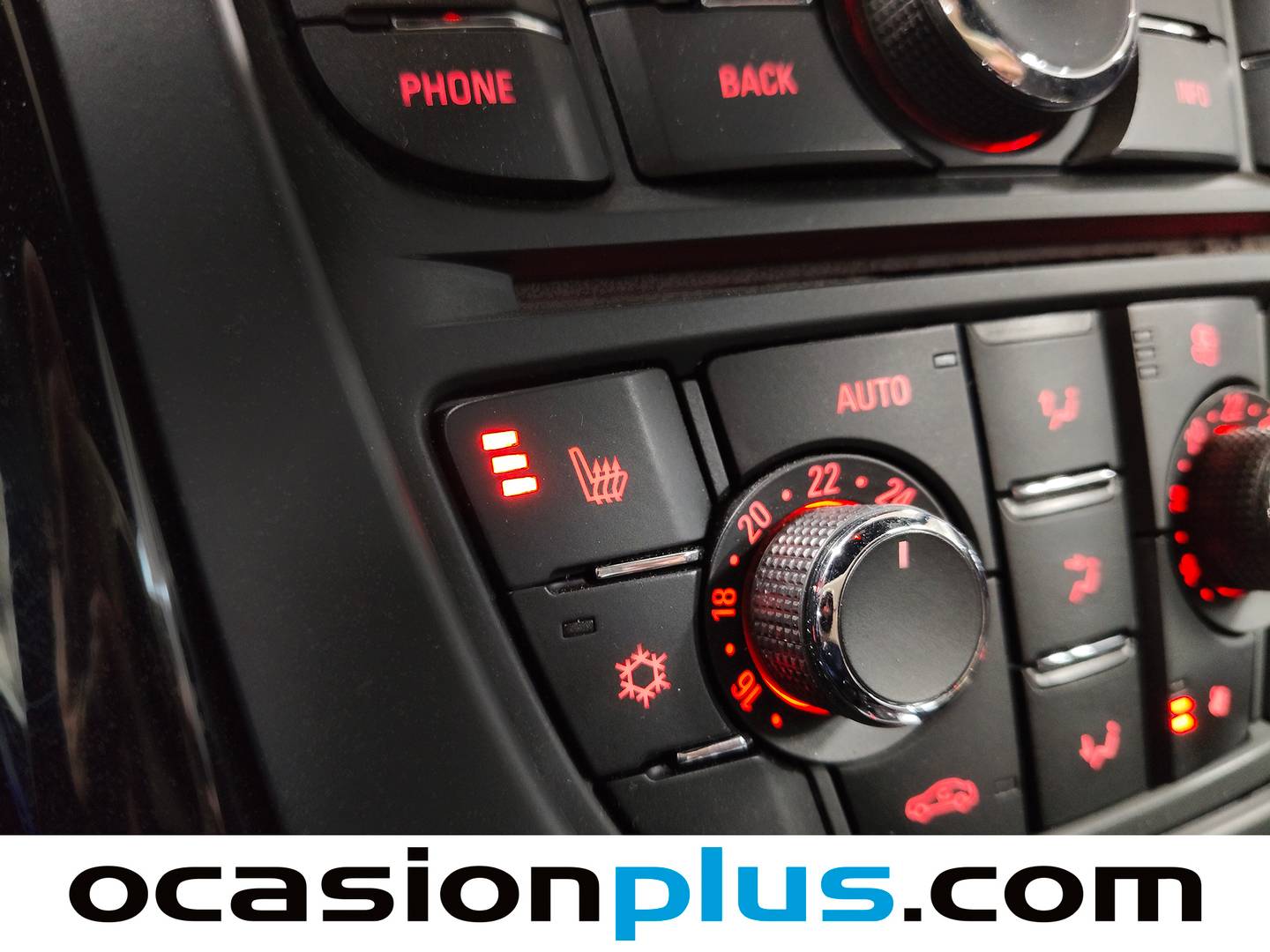 Equipamiento del Opel Cabrio Opel Cabrio 1.6 Turbo Excellence Auto (170 CV)