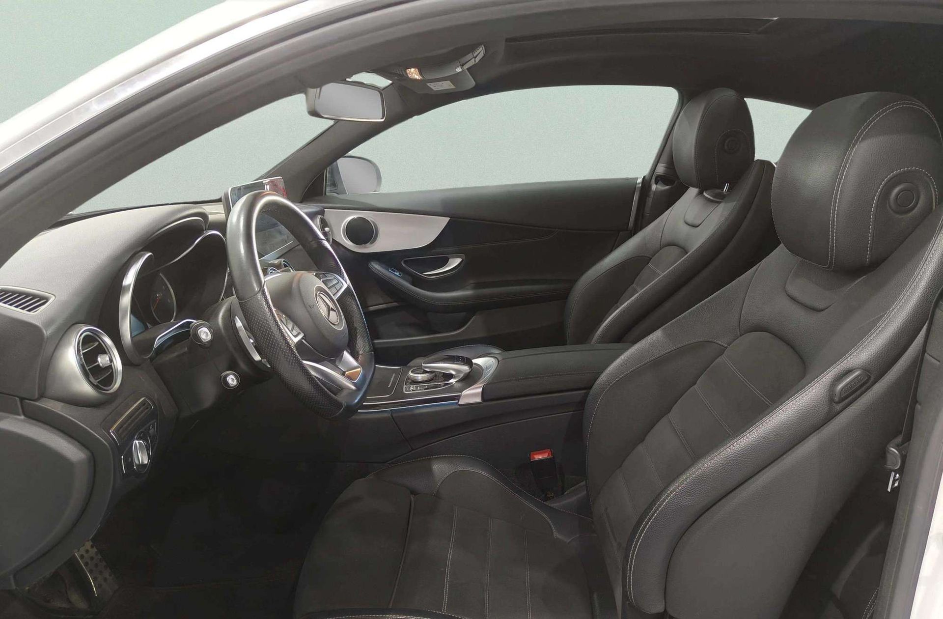 Mercedes-Benz Clase C Coupe 220 d Pack AMG - foto 14