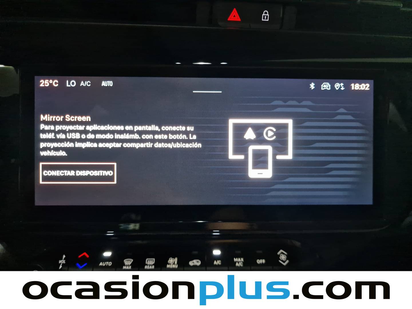 Foto Alfa Romeo Junior Alfa Romeo Junior 1.2 Ibrida (136 CV)