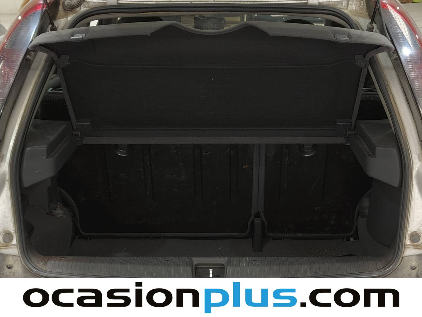 Fotos maletero Opel Corsa OPEL Corsa Elegance 1.4 16v