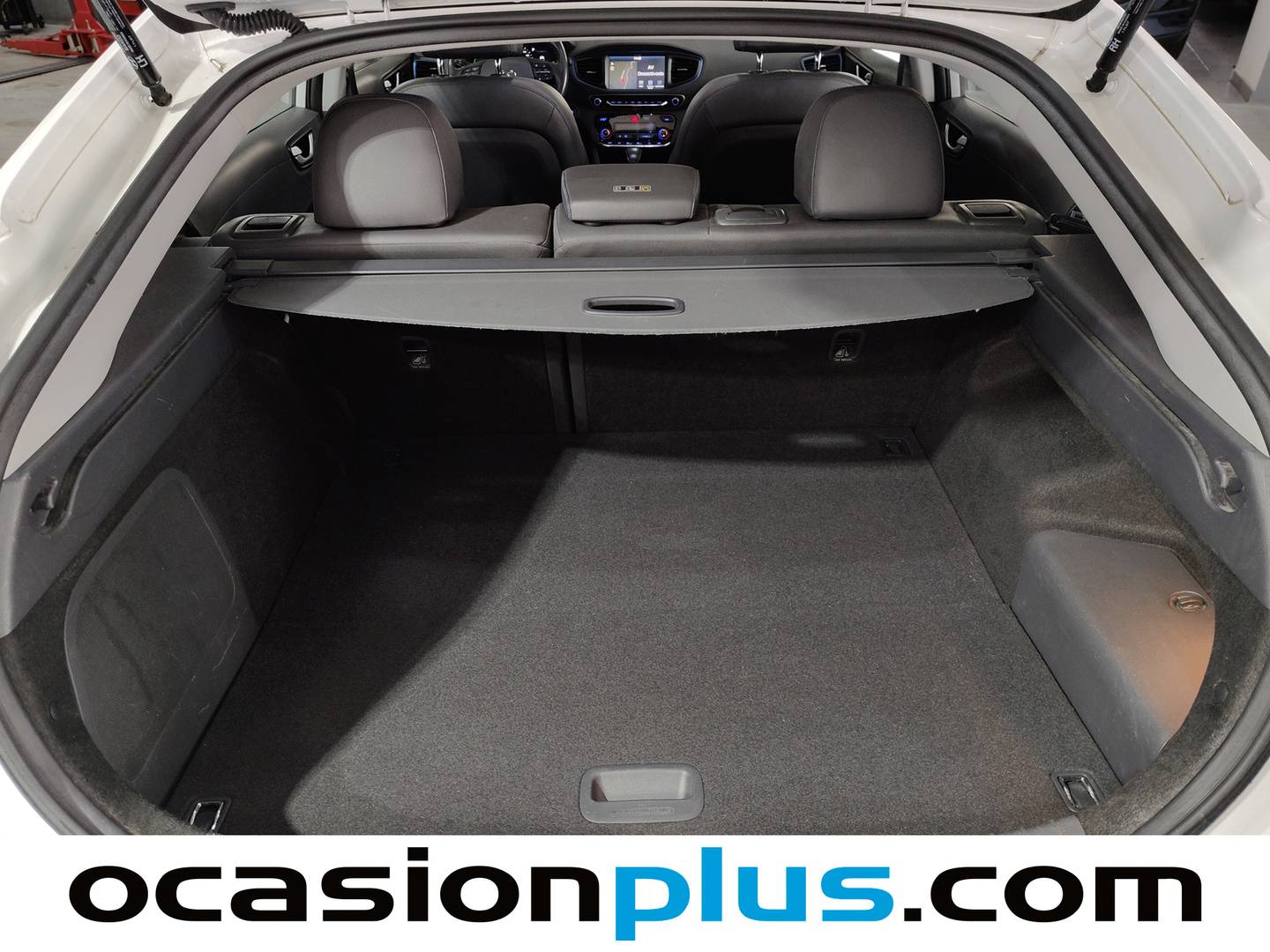 Fotos maletero Hyundai IONIQ Hyundai Ioniq 1.6 GDI PHEV Style (141 CV)
