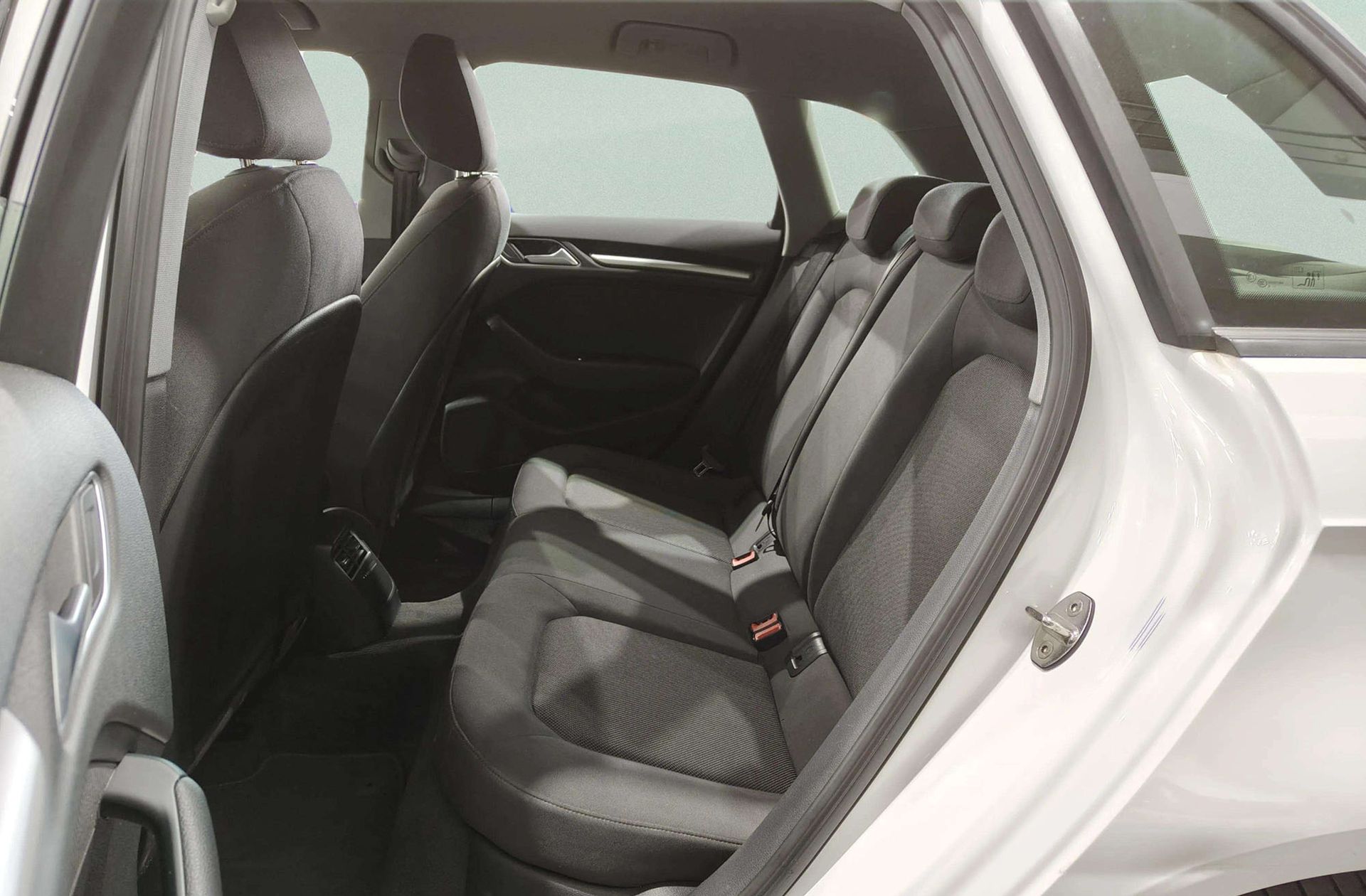 Audi A3 Sportback 30 TDI - foto 10