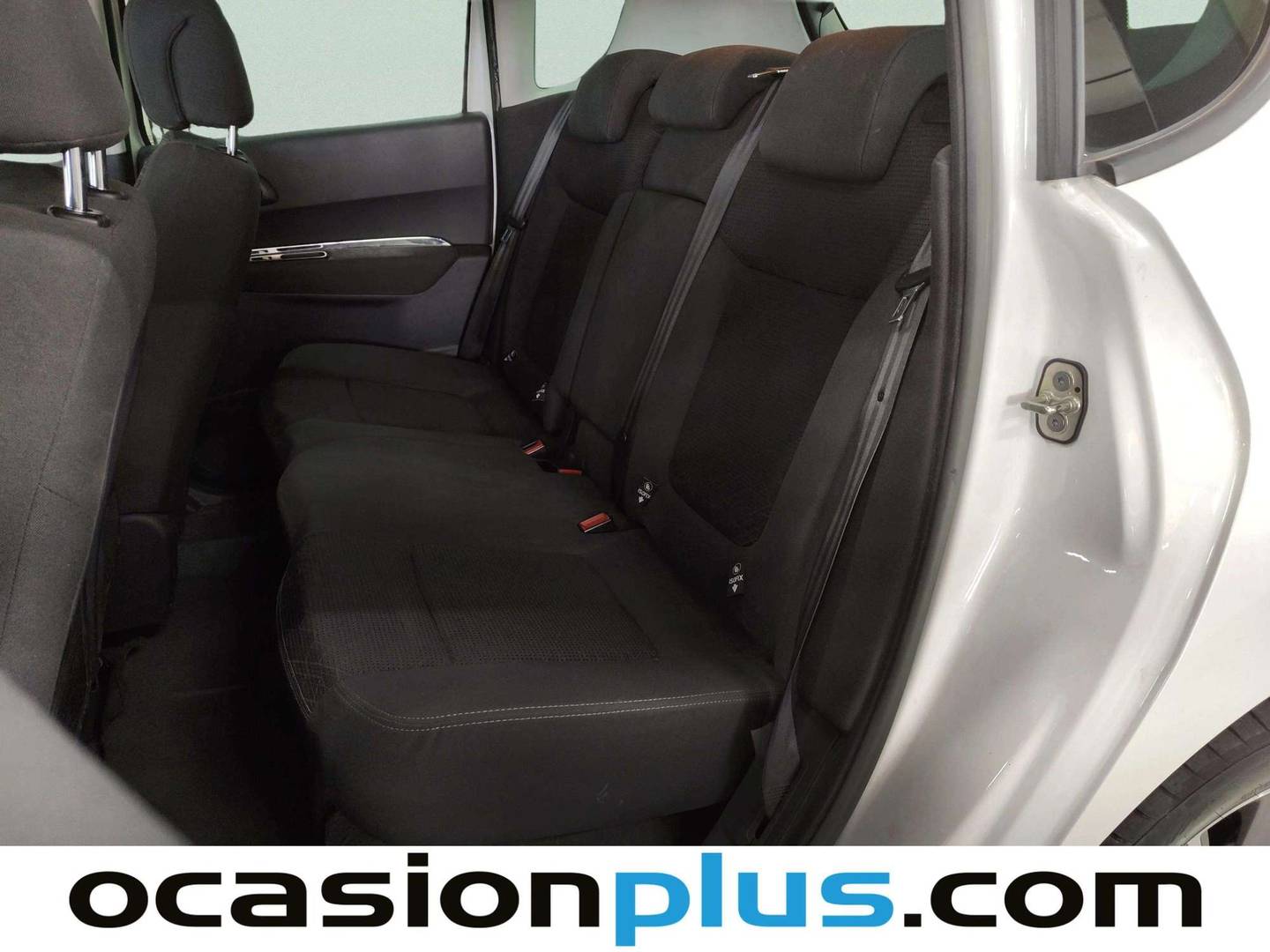 Foto asientos traseros Peugeot 3008 Peugeot 3008 1.6 BlueHDI FAP Style (120 CV)