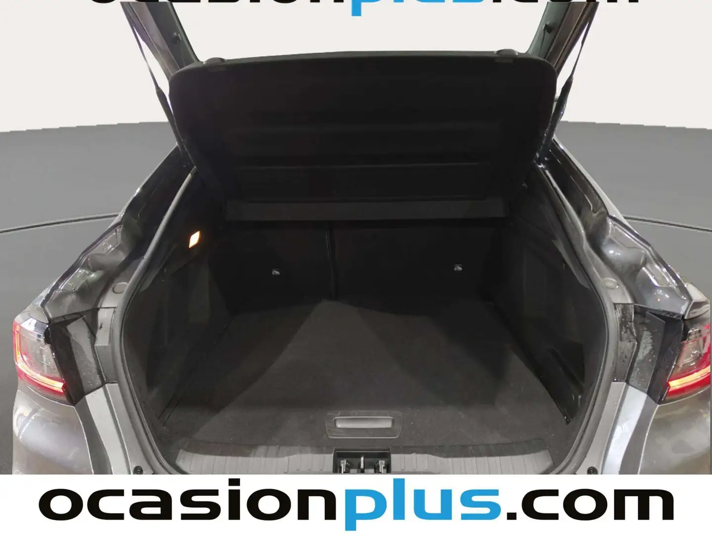 Foto Renault Arkana Renault Arkana Esprit Alpine E-TECH Híbrido (145 CV)