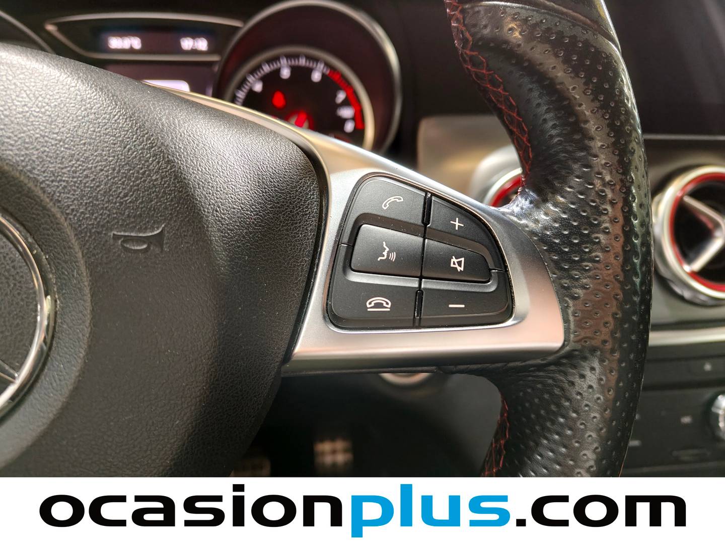 Mercedes GLA Mercedes GLA 200 (156 CV) 156cv