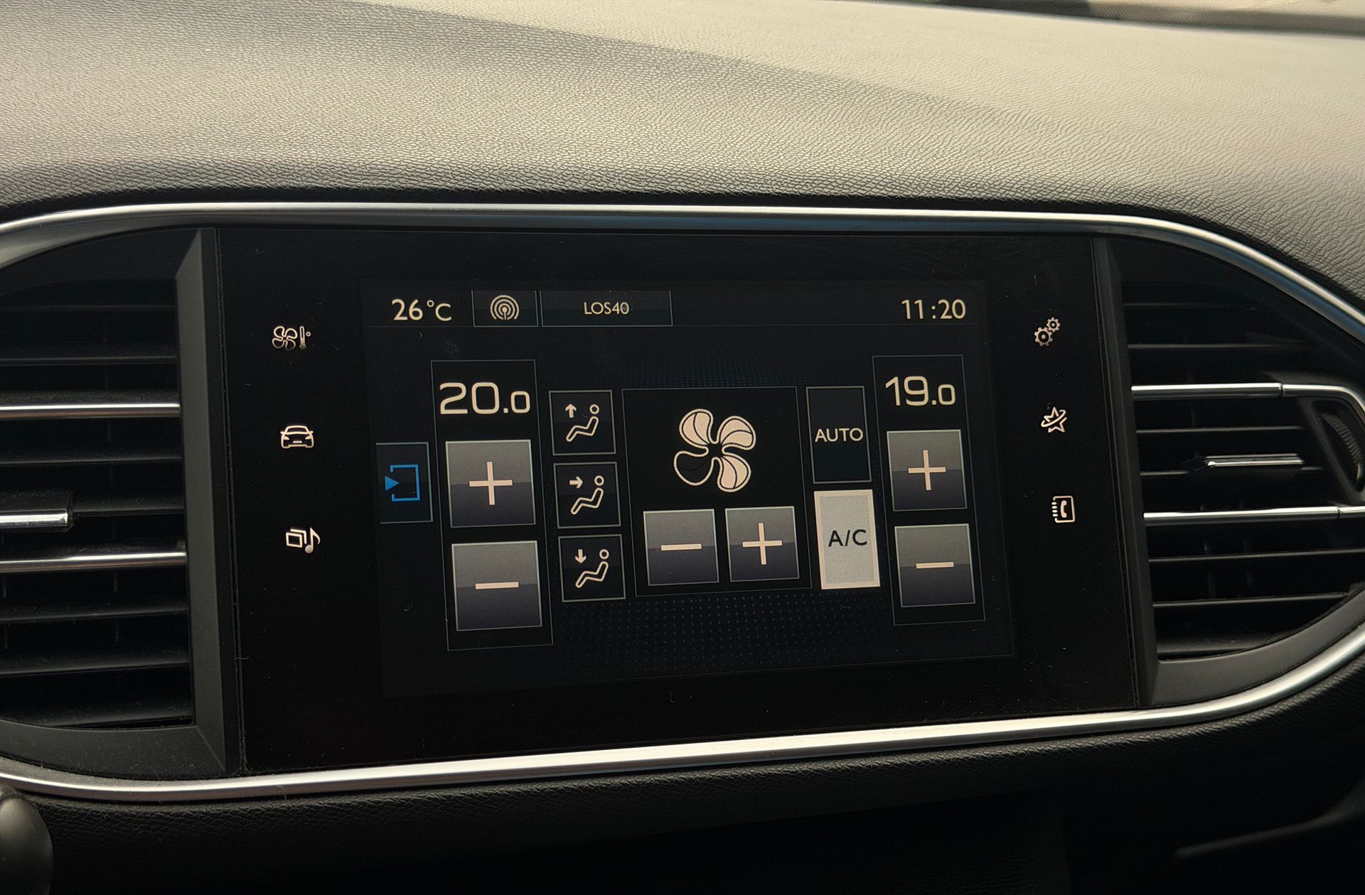 Peugeot 308 BlueHDi 120 Style - foto 27