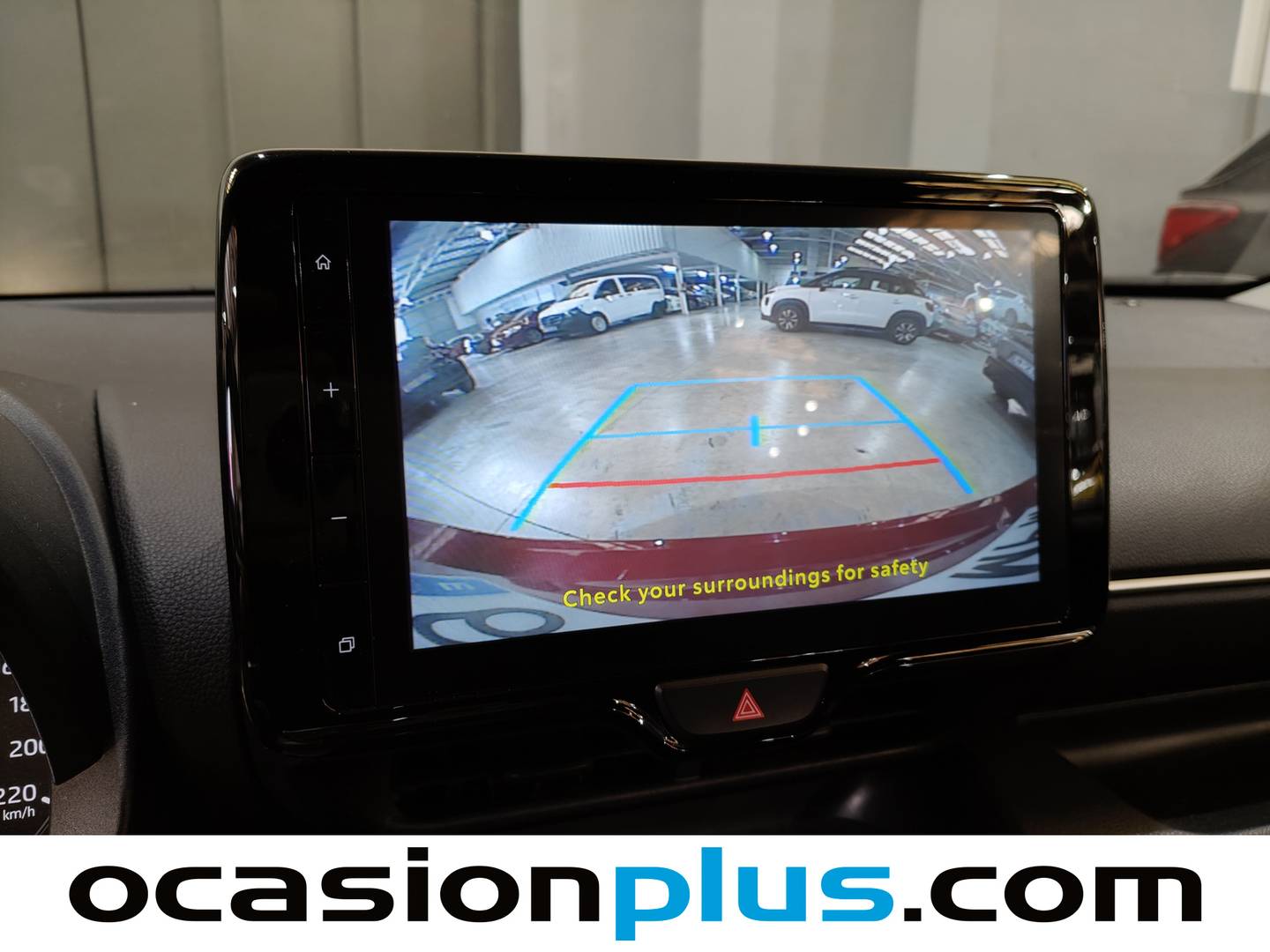 Equipamiento del Toyota Yaris Toyota Yaris 120H Active Plus (116 CV)